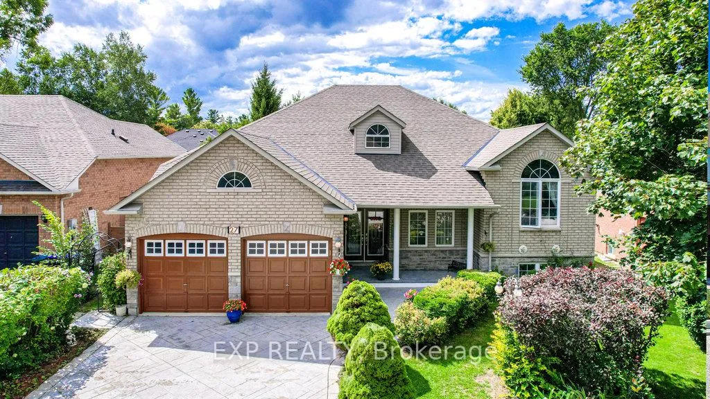 Photo 3 of 27 Green Pine Crescent, Wasaga Beach — HOMEH