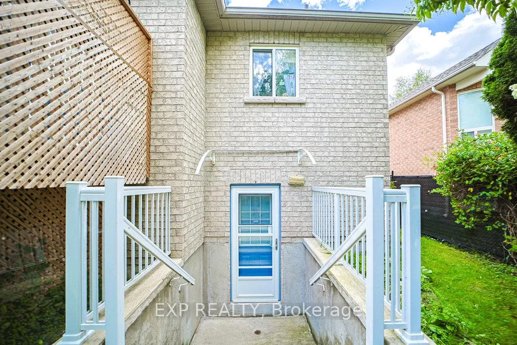 Photo 34 of 27 Green Pine Crescent, Wasaga Beach — HOMEH
