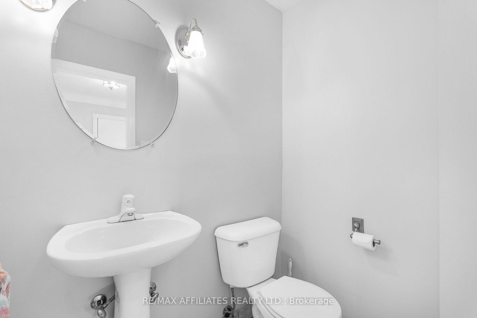 Photo 2 of 1860 Florida Avenue, Ottawa, Guildwood Estates - Urbandale Acres — HOMEH