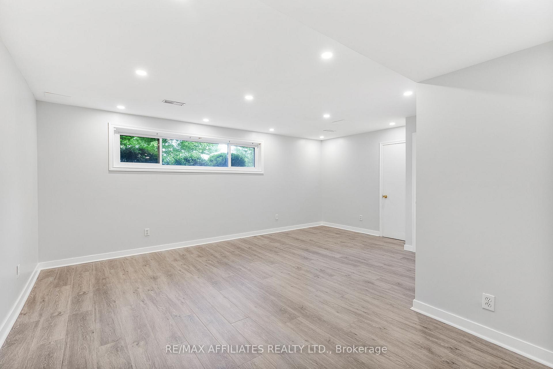 Photo 24 of 1860 Florida Avenue, Ottawa, Guildwood Estates - Urbandale Acres — HOMEH