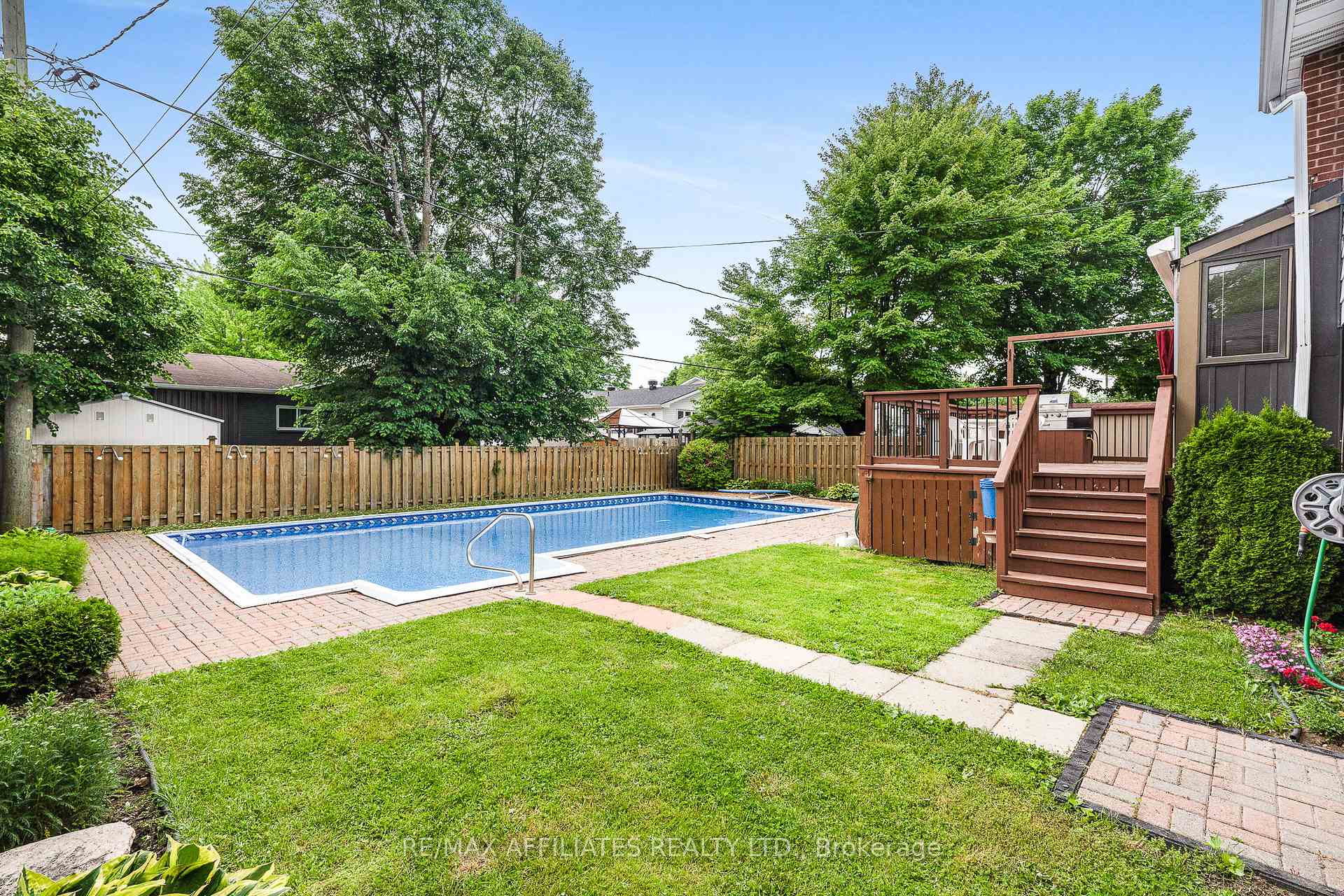 Photo 26 of 1860 Florida Avenue, Ottawa, Guildwood Estates - Urbandale Acres — HOMEH
