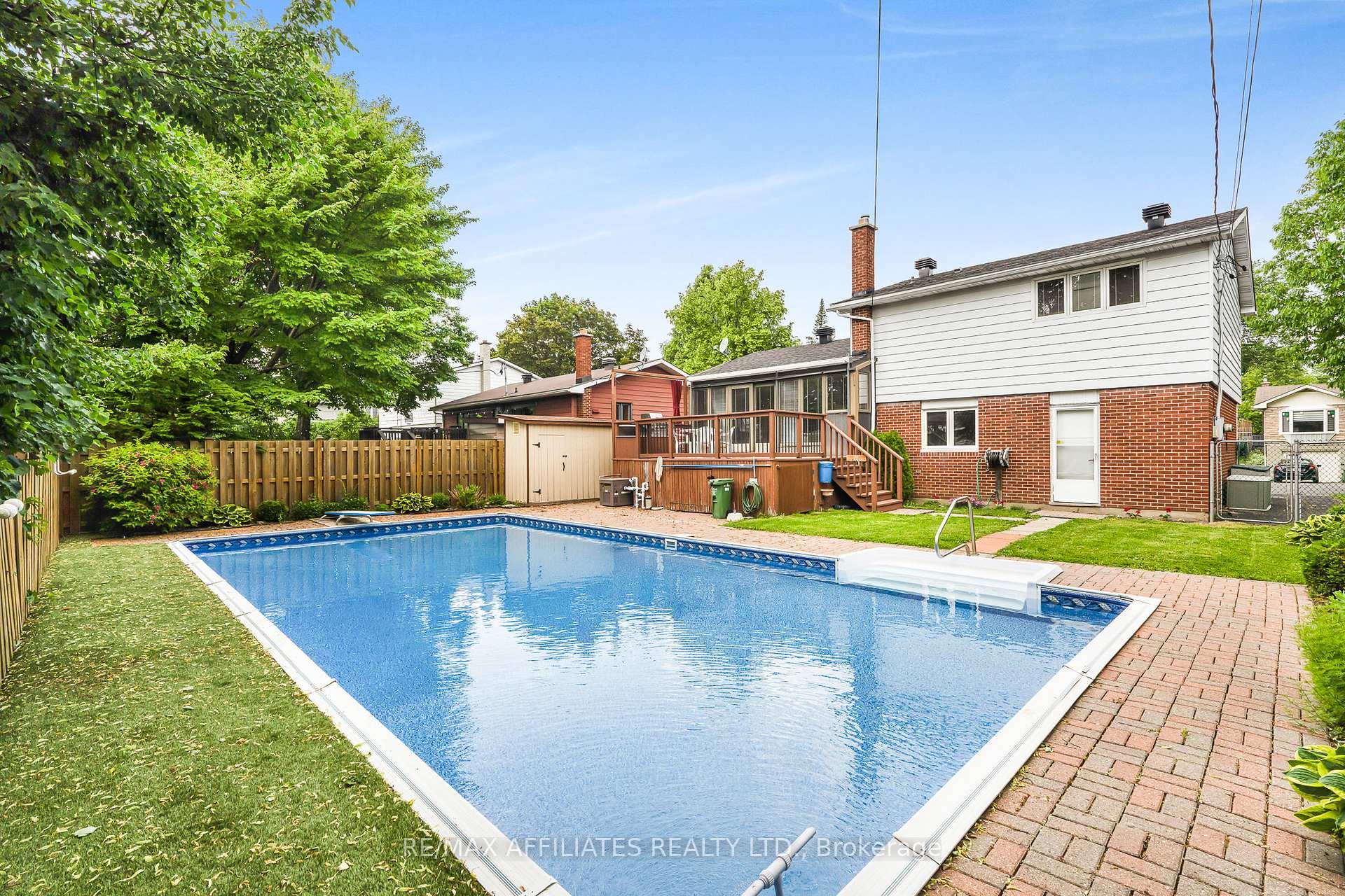 Photo 25 of 1860 Florida Avenue, Ottawa, Guildwood Estates - Urbandale Acres — HOMEH