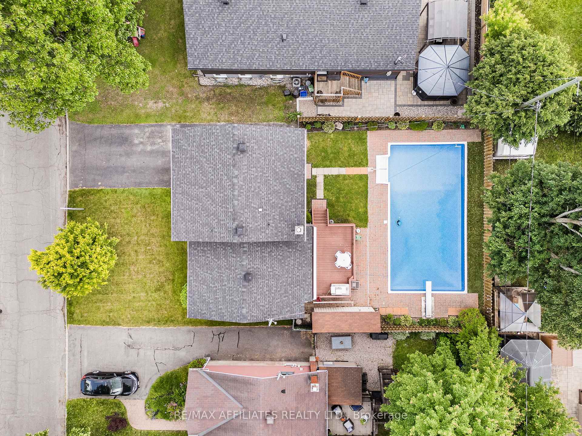Photo 32 of 1860 Florida Avenue, Ottawa, Guildwood Estates - Urbandale Acres — HOMEH