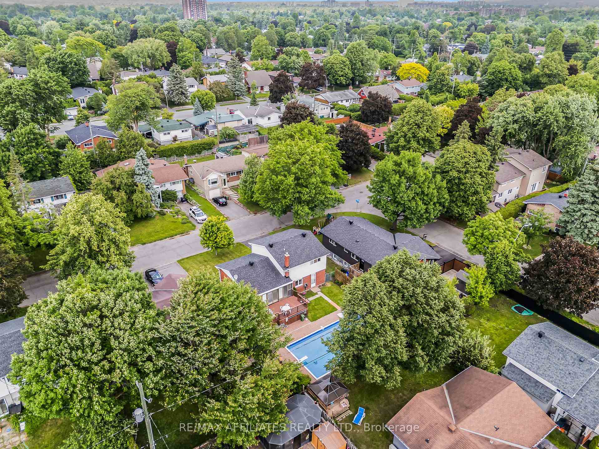 Photo 30 of 1860 Florida Avenue, Ottawa, Guildwood Estates - Urbandale Acres — HOMEH