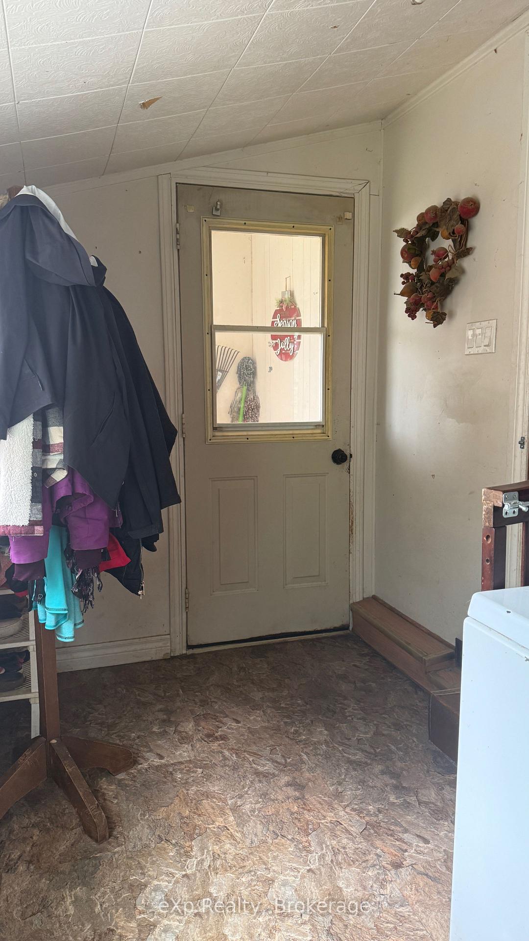 Photo 3 of 182 4th Street SW, Arran-Elderslie — HOMEH