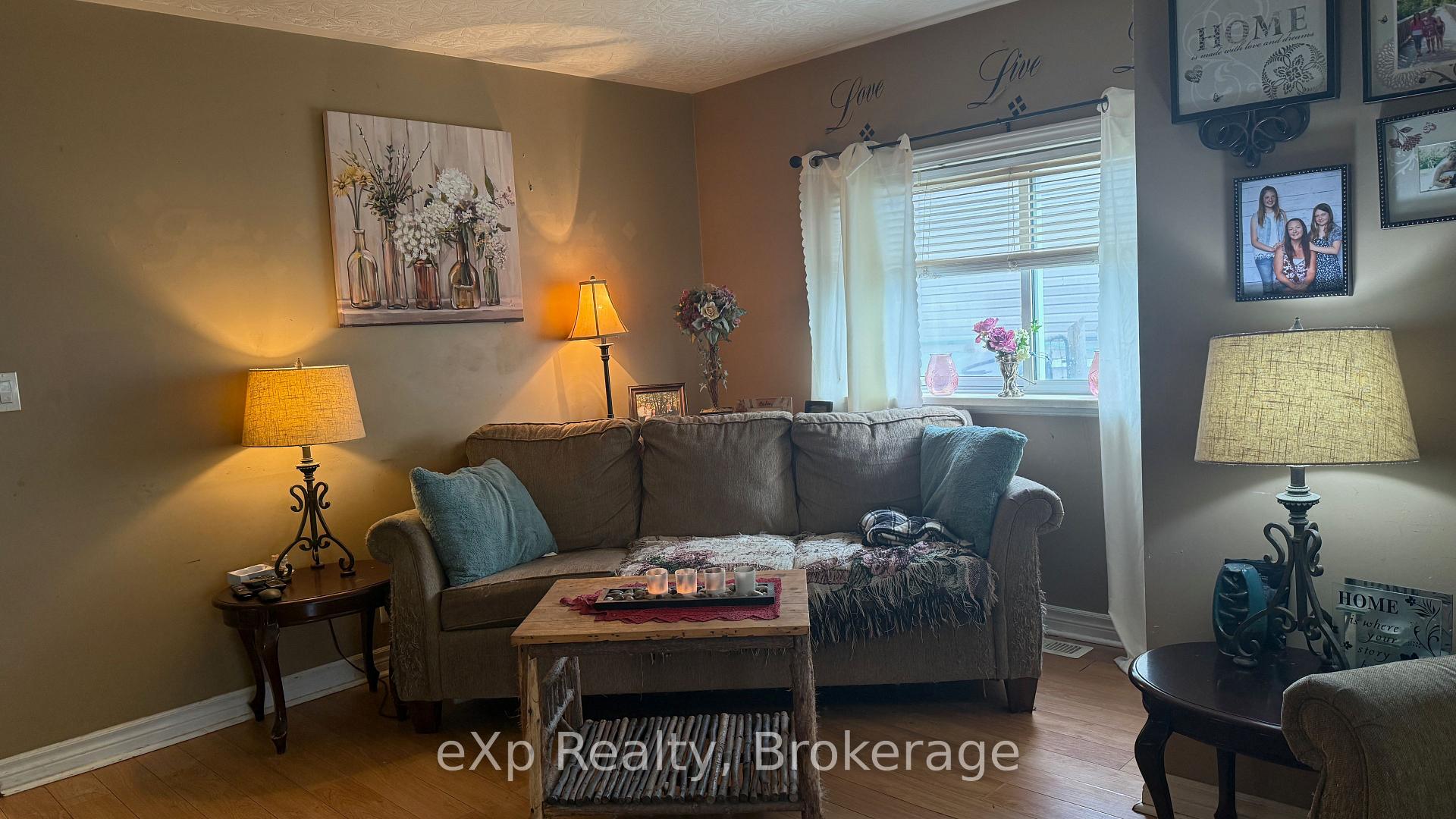 Photo 12 of 182 4th Street SW, Arran-Elderslie — HOMEH