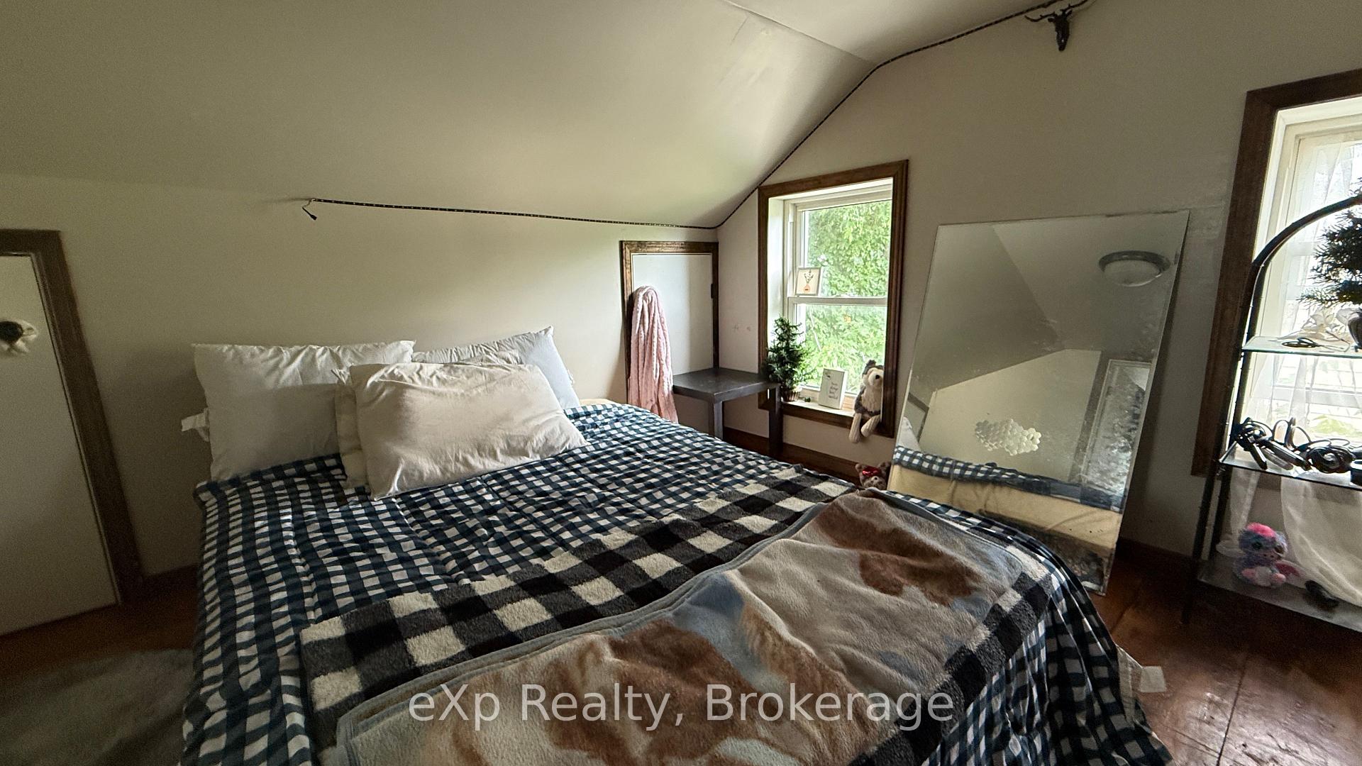 Photo 19 of 182 4th Street SW, Arran-Elderslie — HOMEH