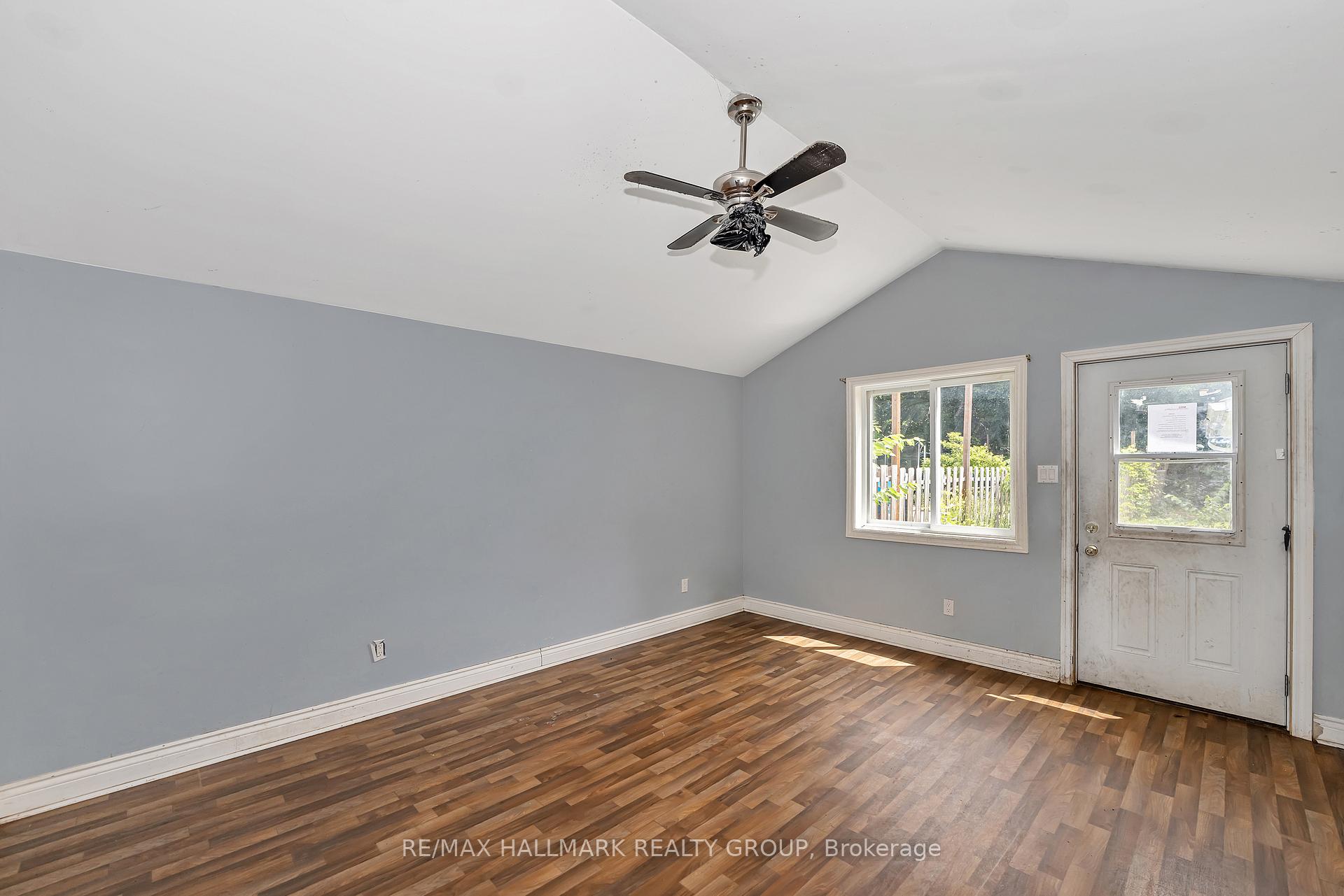Photo 9 of 243 Harriet Street, Arnprior — HOMEH