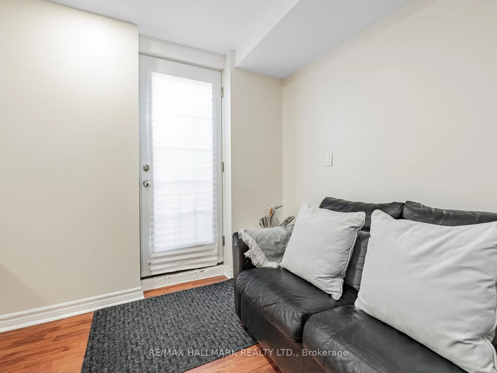 Photo 3 of Unit (BSMT), 2 Michelle Drive, Vaughan, East Woodbridge — HOMEH