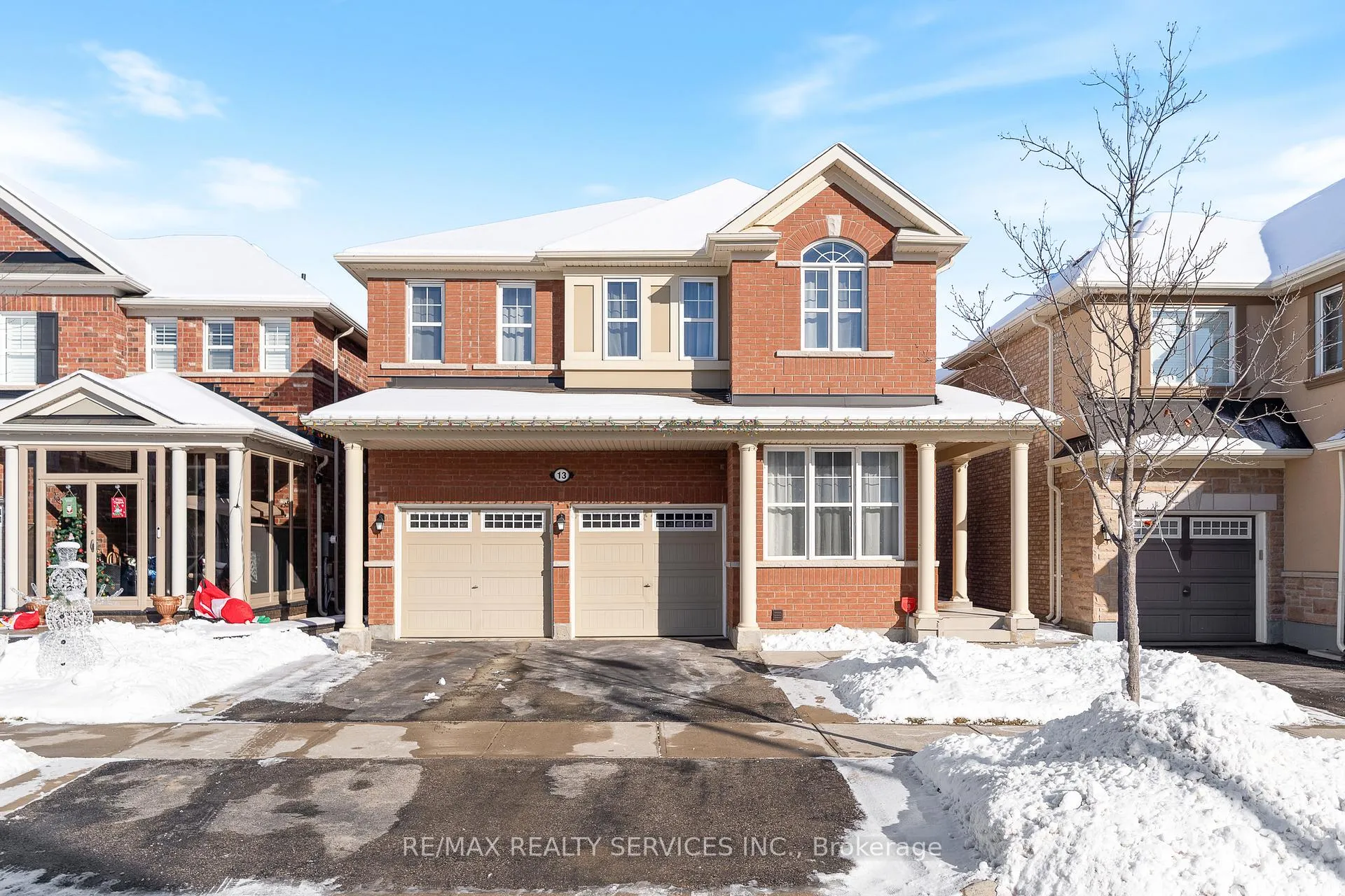 Photo 1 of 13 Fenchurch Drive, Brampton, Northwest Brampton — HOMEH