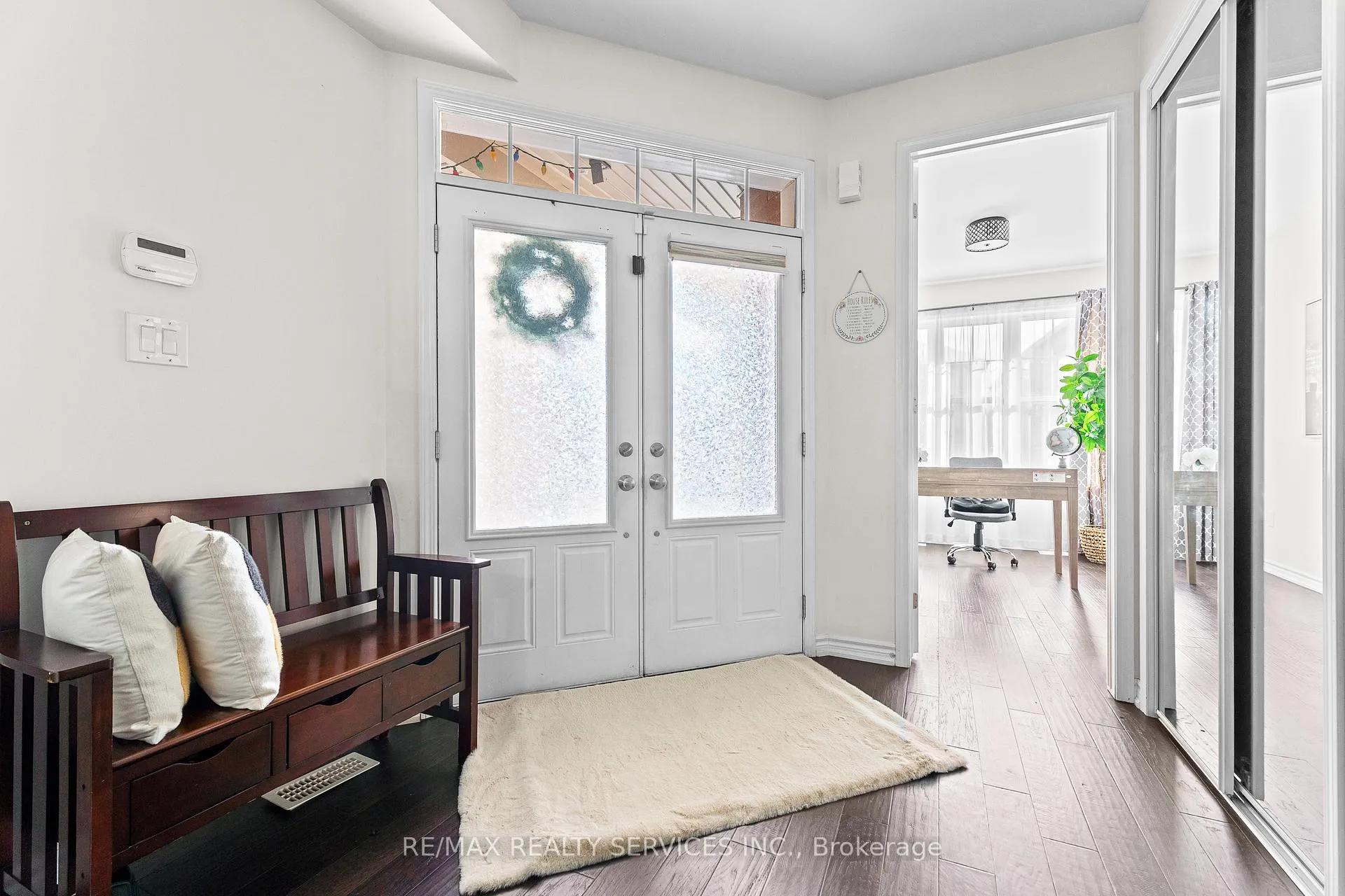 Photo 6 of 13 Fenchurch Drive, Brampton, Northwest Brampton — HOMEH