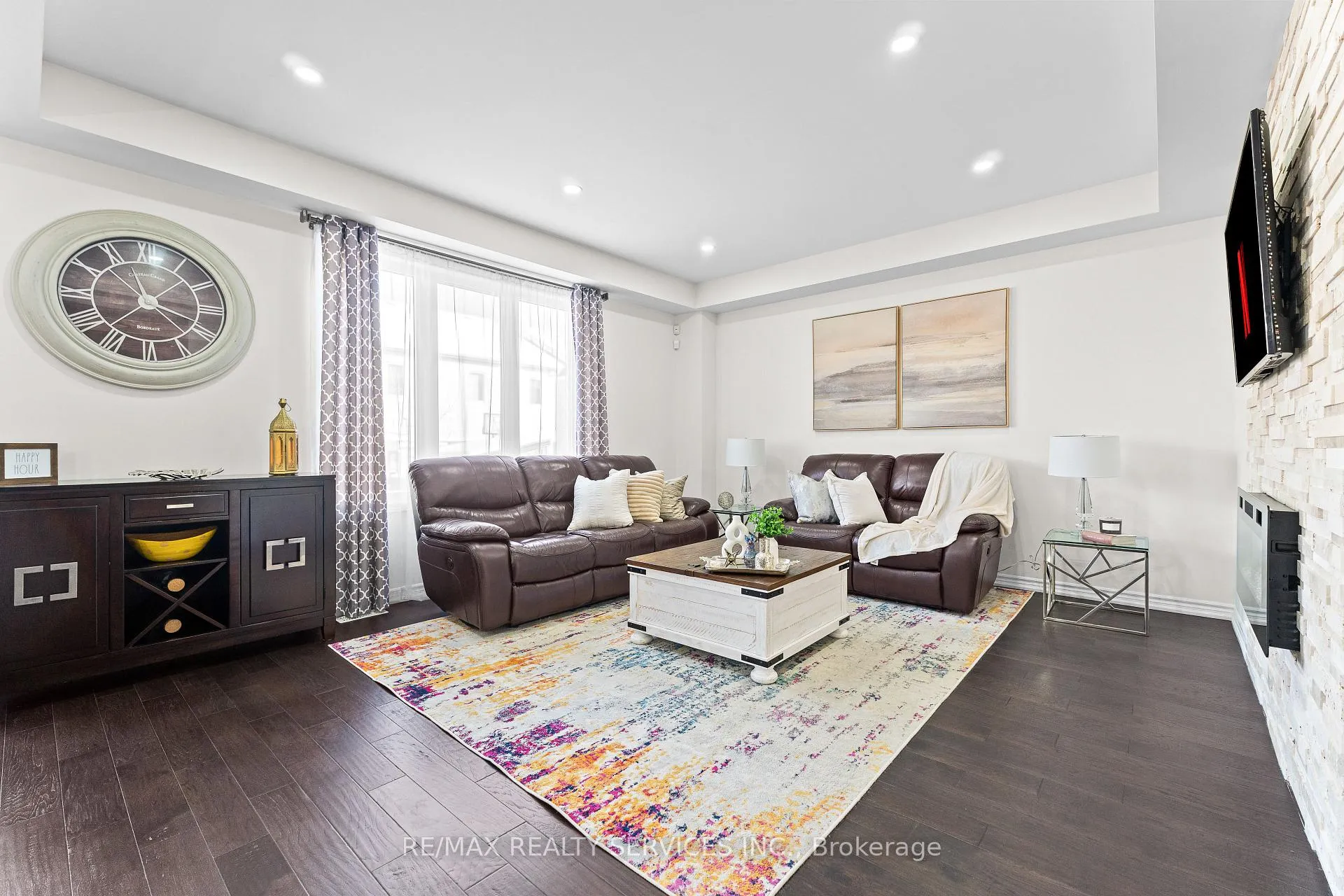 Photo 12 of 13 Fenchurch Drive, Brampton, Northwest Brampton — HOMEH