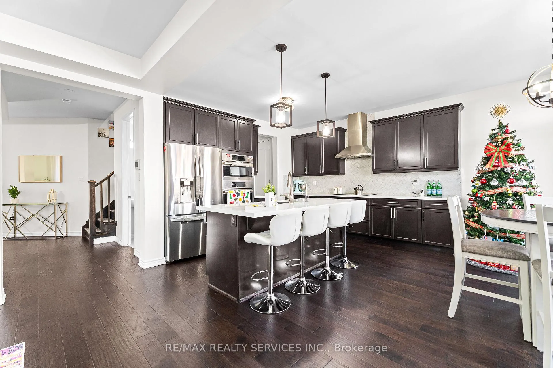 Photo 16 of 13 Fenchurch Drive, Brampton, Northwest Brampton — HOMEH