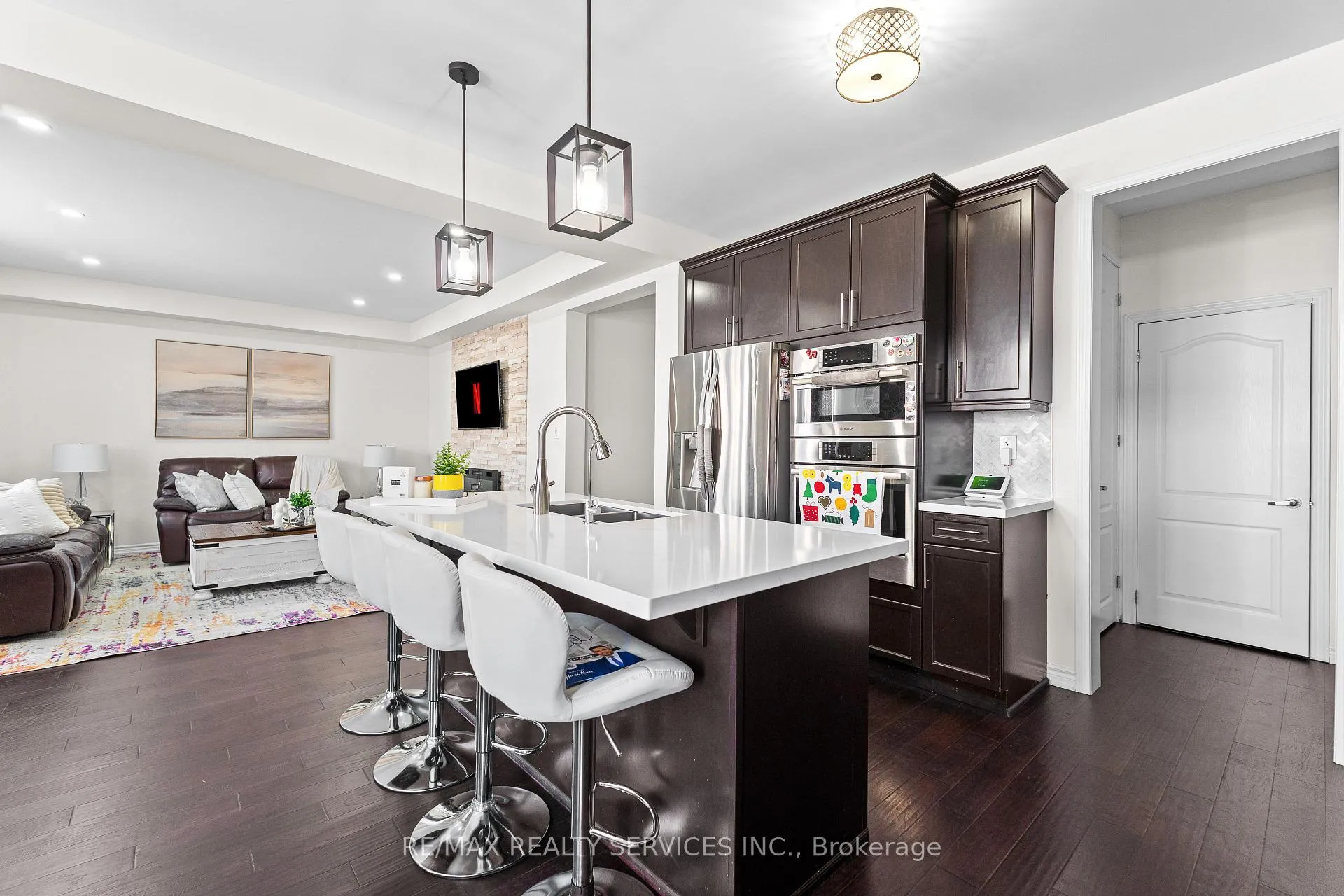 Photo 17 of 13 Fenchurch Drive, Brampton, Northwest Brampton — HOMEH