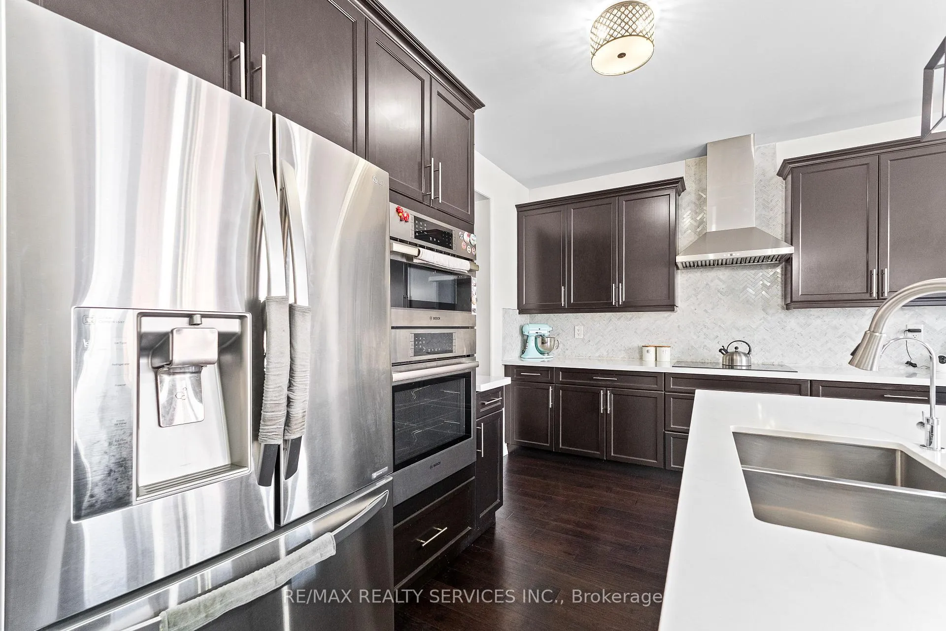 Photo 18 of 13 Fenchurch Drive, Brampton, Northwest Brampton — HOMEH