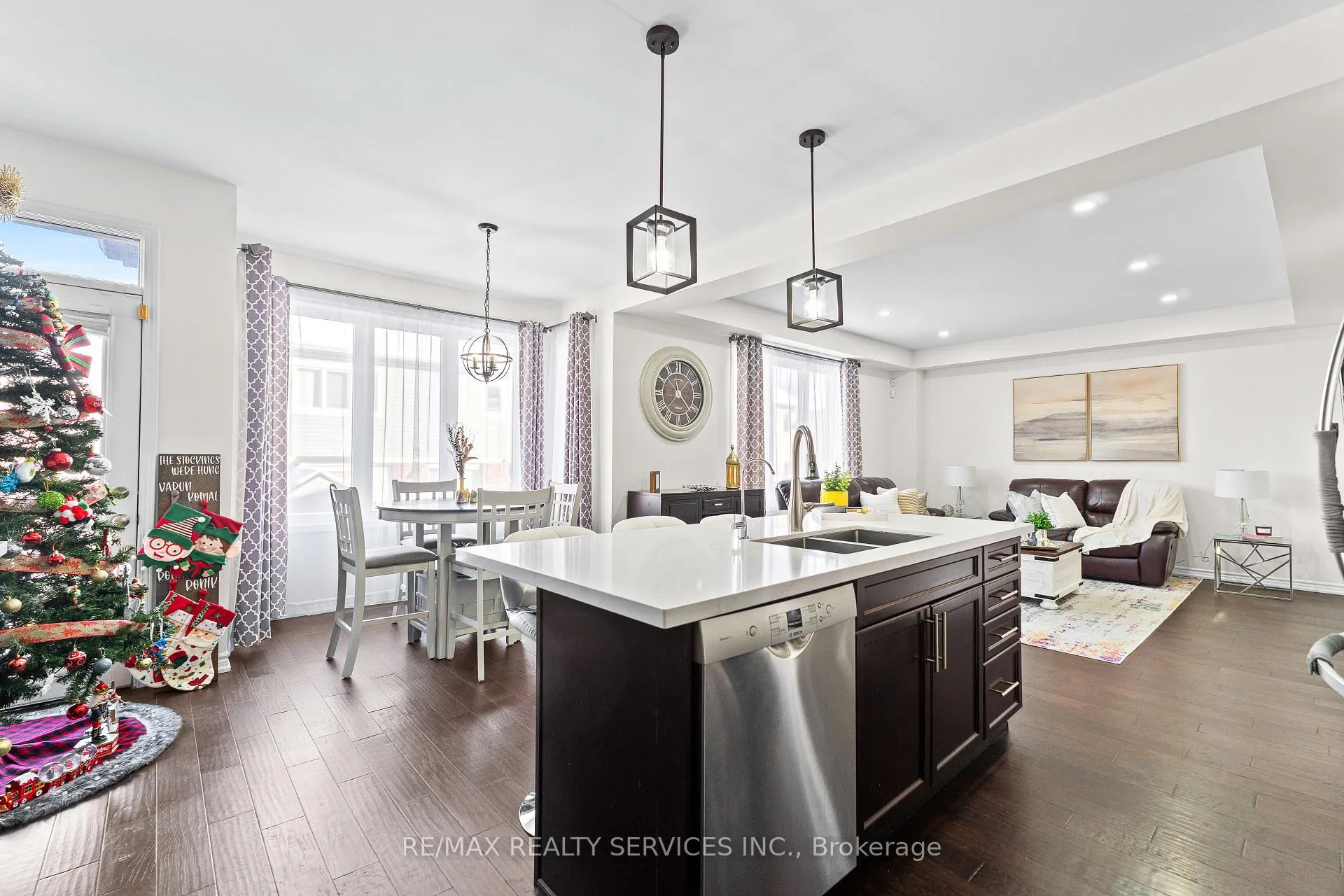 Photo 19 of 13 Fenchurch Drive, Brampton, Northwest Brampton — HOMEH