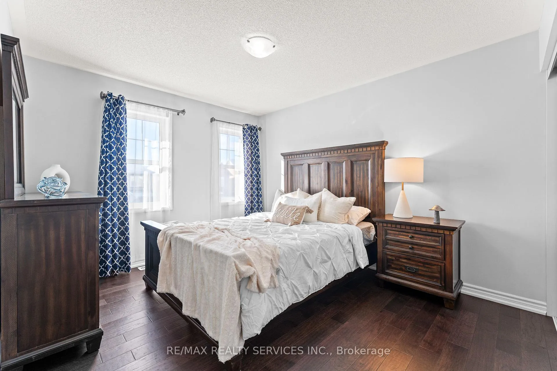 Photo 29 of 13 Fenchurch Drive, Brampton, Northwest Brampton — HOMEH