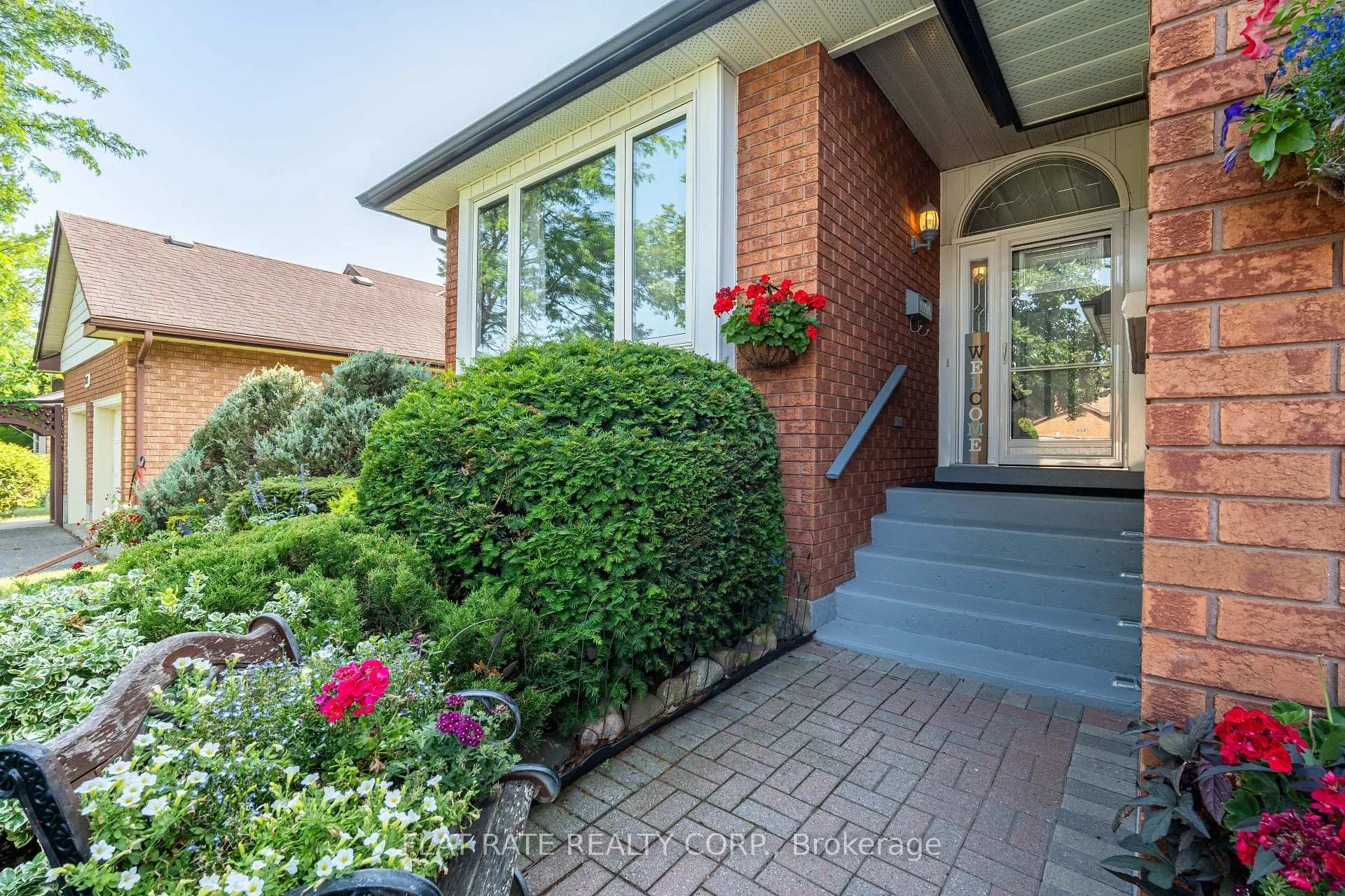 Photo 3 of 1469 Wildlark Drive, Peterborough, Monaghan Ward 2 — HOMEH