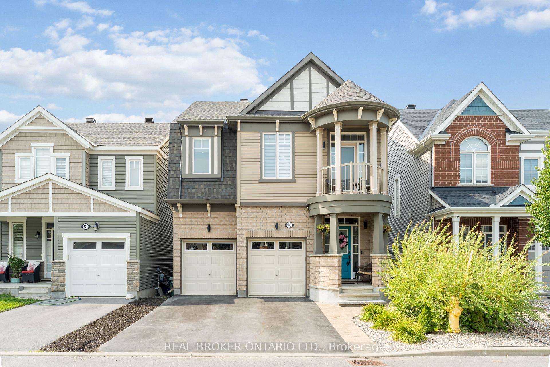 Front of 373 River Landing Avenue