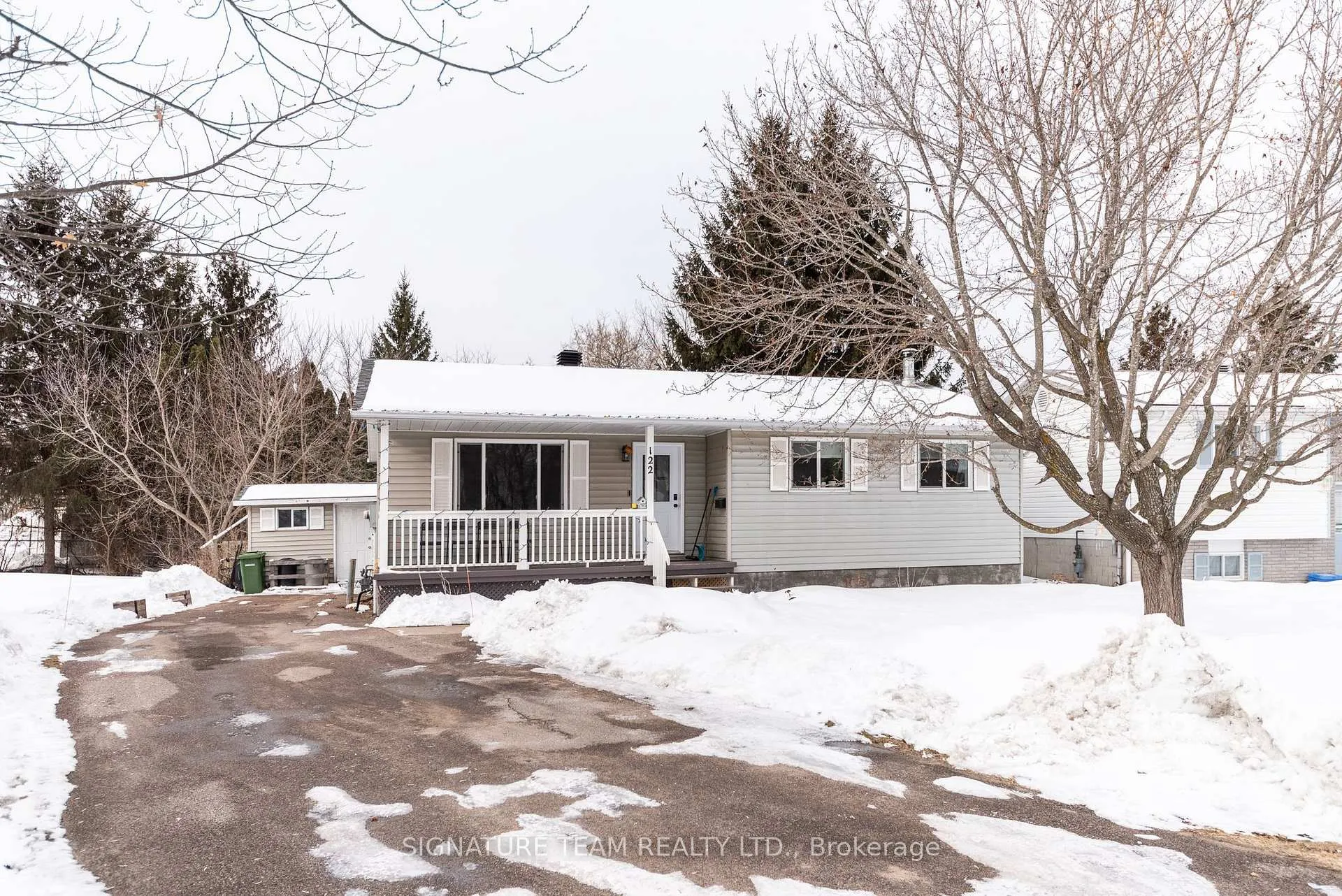 Photo 1 of 122 Springfield Crescent, Pembroke — HOMEH