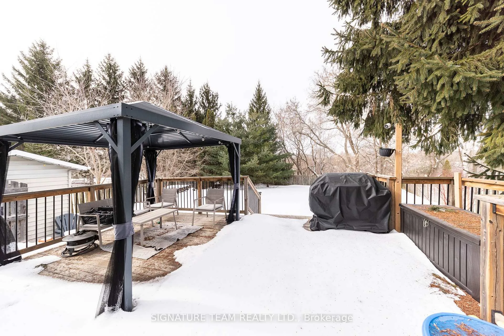Photo 6 of 122 Springfield Crescent, Pembroke — HOMEH