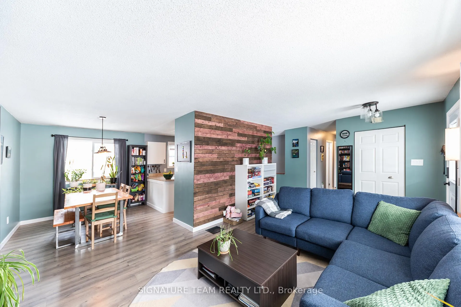 Photo 11 of 122 Springfield Crescent, Pembroke — HOMEH