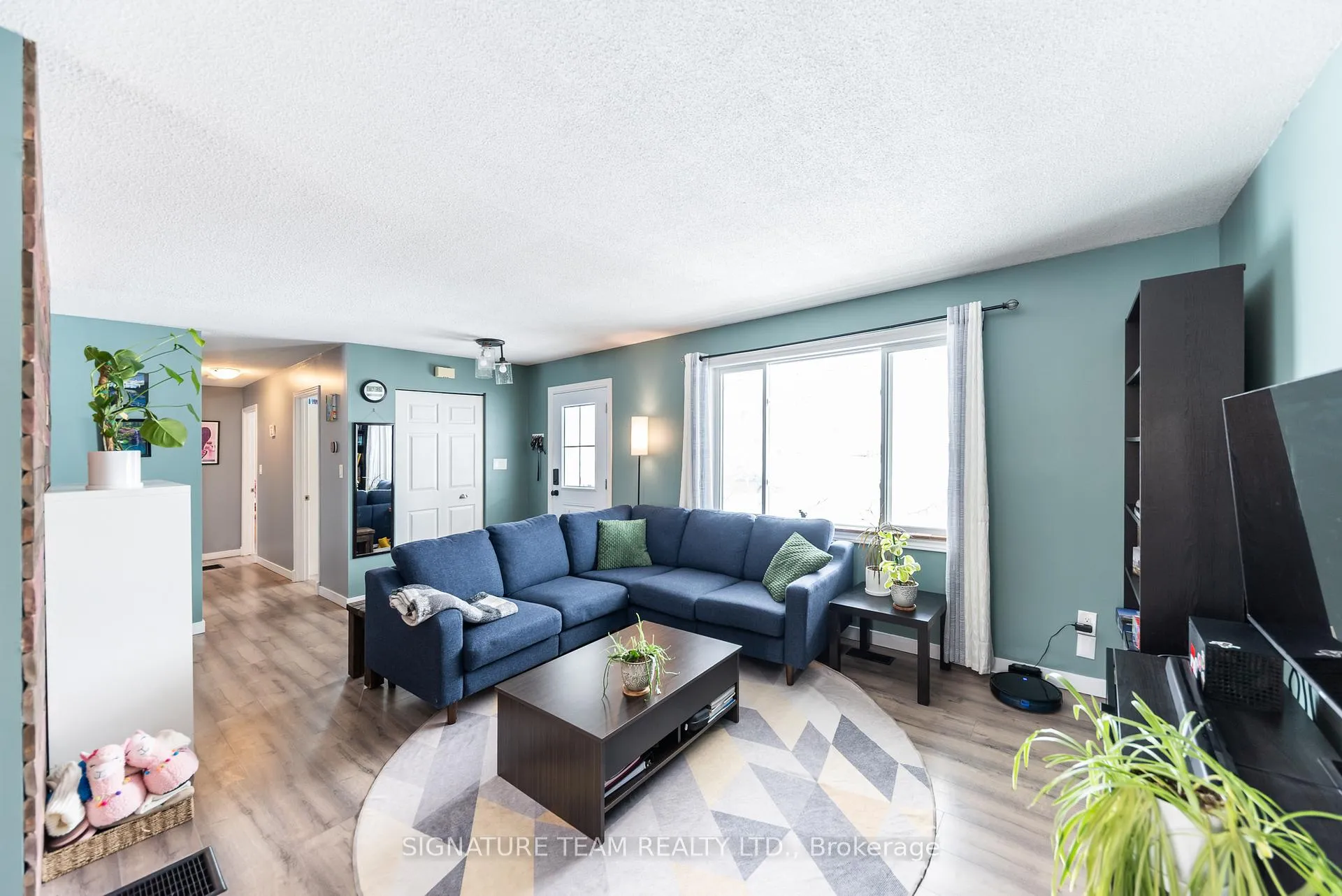 Photo 12 of 122 Springfield Crescent, Pembroke — HOMEH