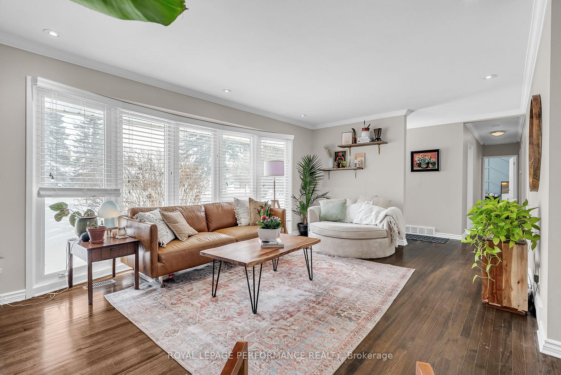 Photo 7 of 11 Evergreen Drive, Ottawa, Lynwood Village — HOMEH