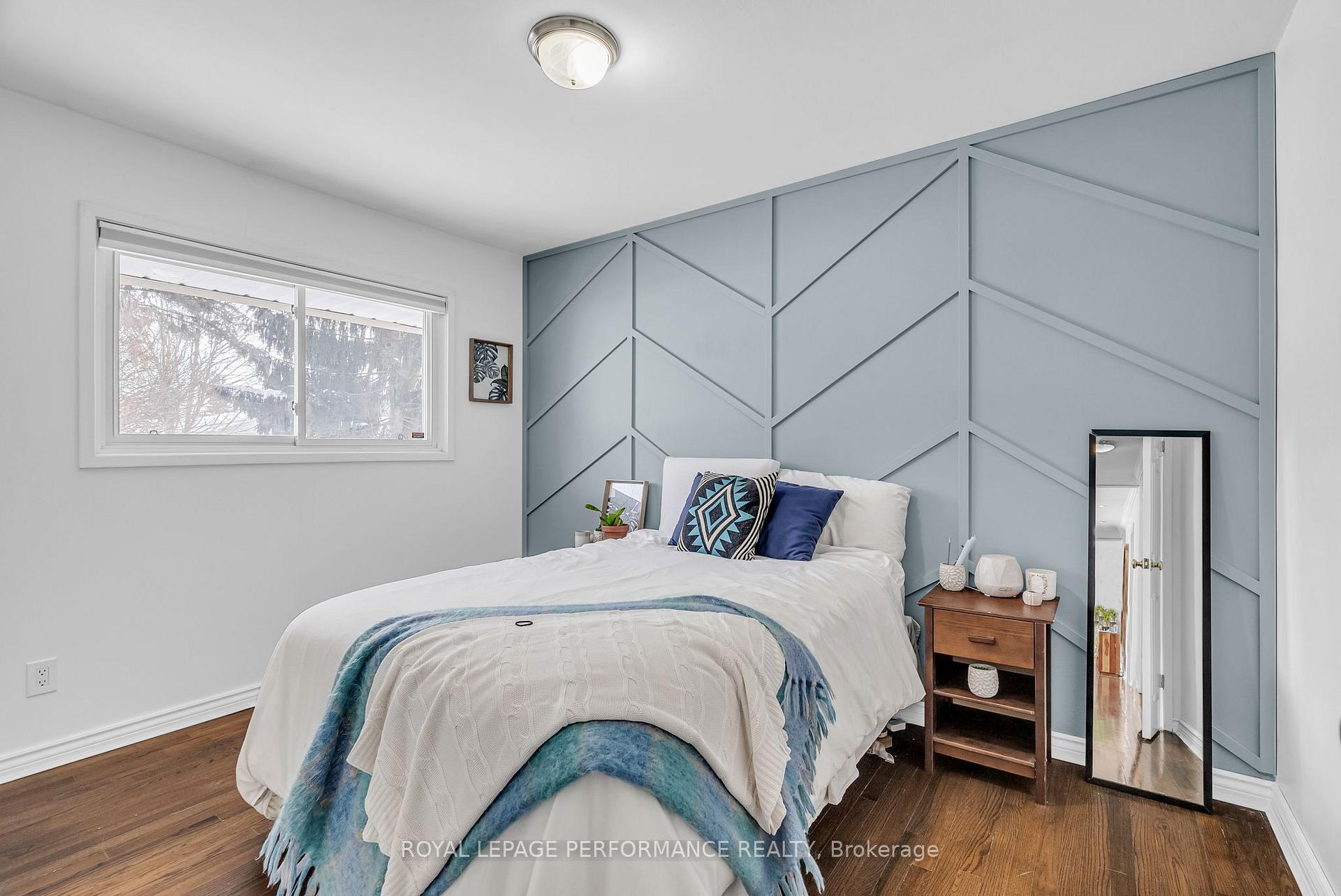 Photo 19 of 11 Evergreen Drive, Ottawa, Lynwood Village — HOMEH