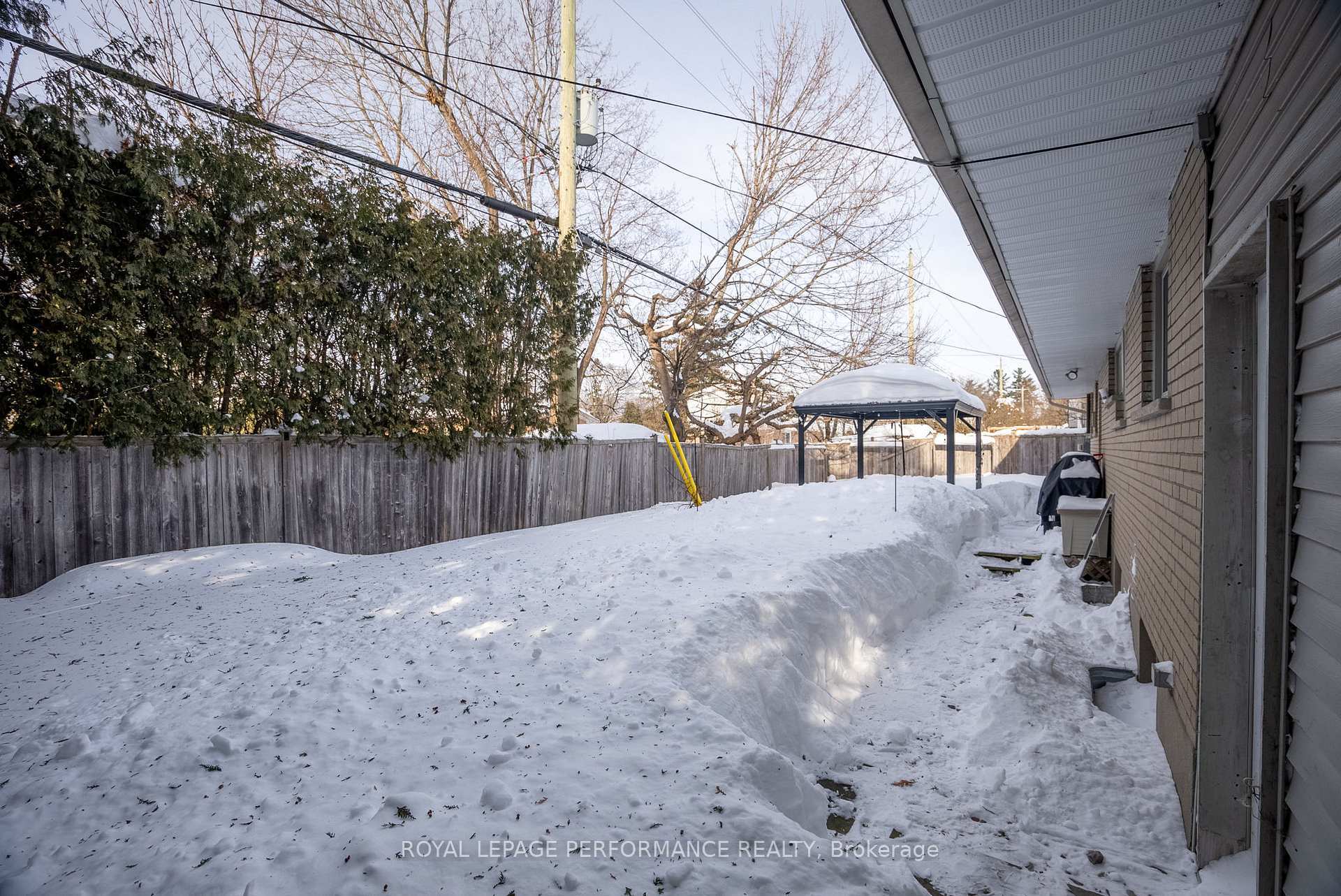Photo 38 of 11 Evergreen Drive, Ottawa, Lynwood Village — HOMEH