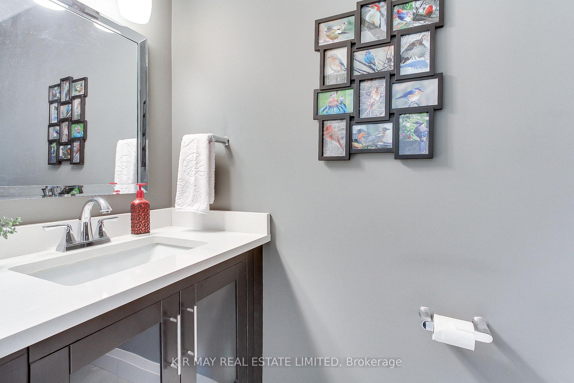 Photo 21 of 41 Enzo Crescent, Uxbridge — HOMEH