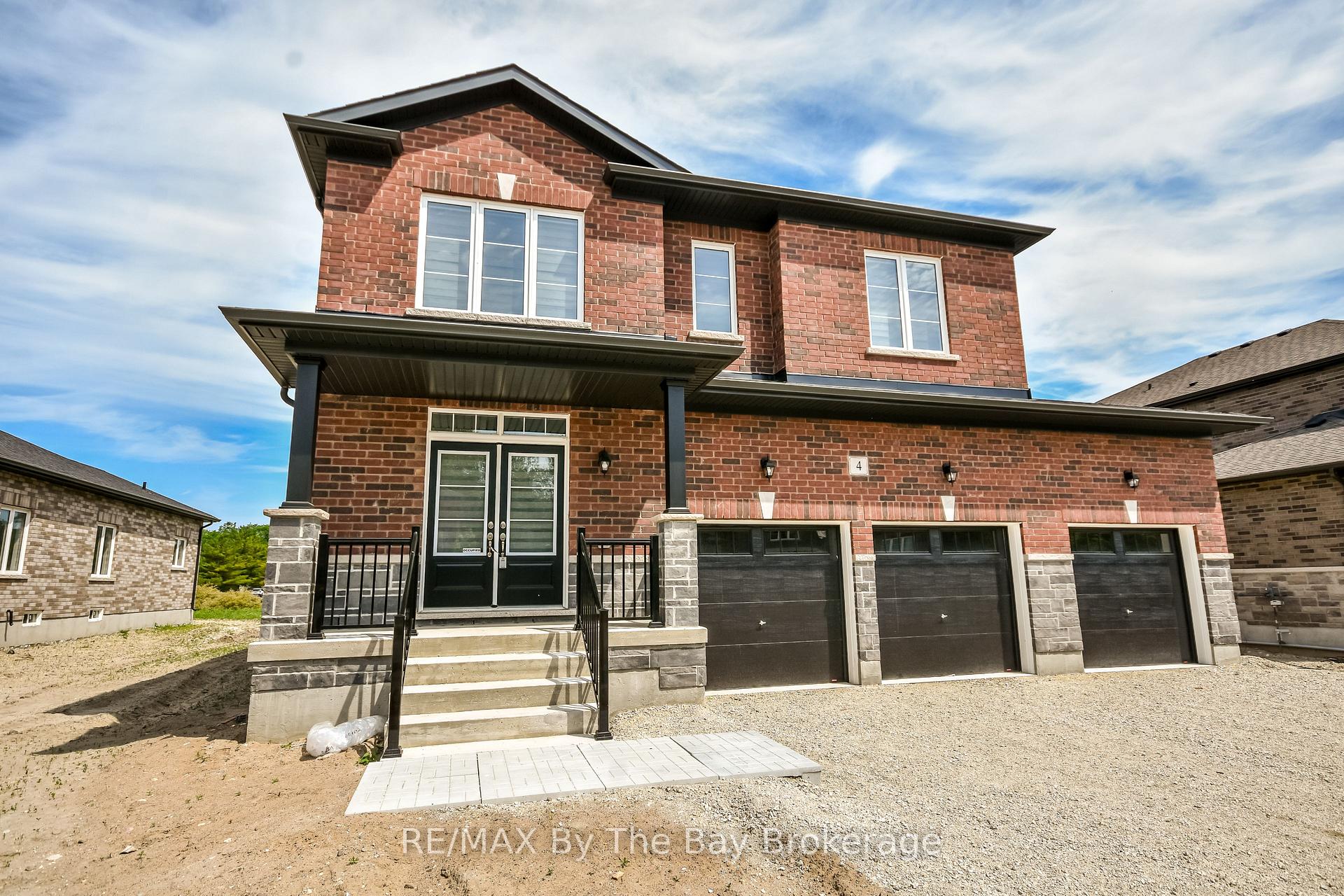 Photo 1 of 4 Misty Ridge Road, Wasaga Beach — HOMEH