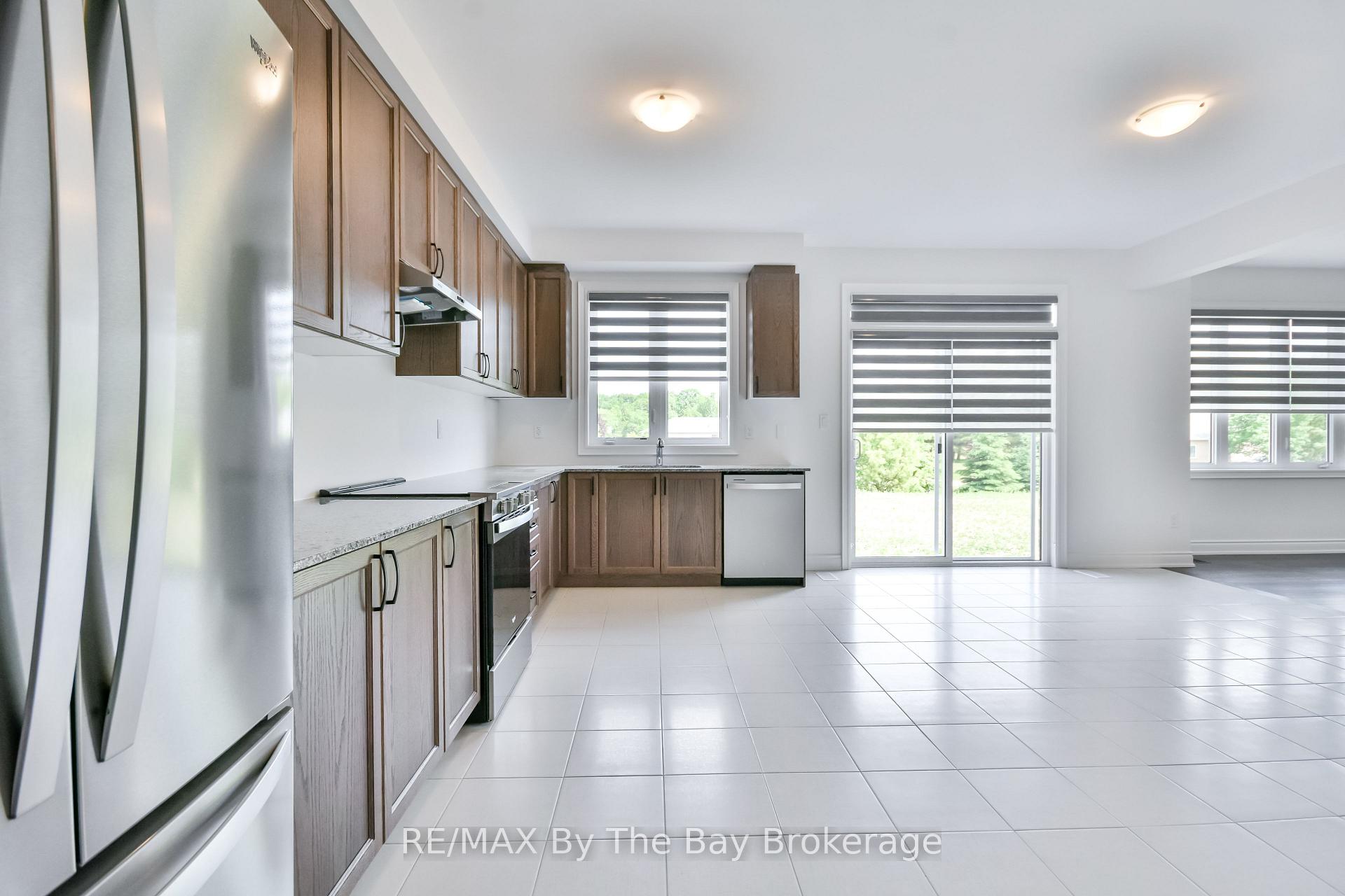 Photo 12 of 4 Misty Ridge Road, Wasaga Beach — HOMEH