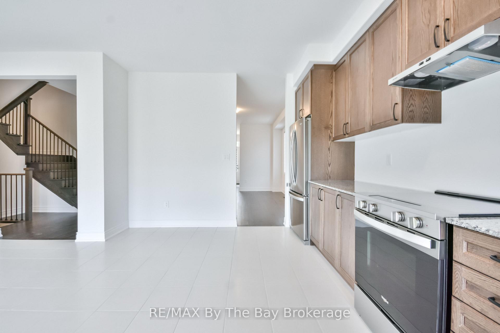 Photo 21 of 4 Misty Ridge Road, Wasaga Beach — HOMEH