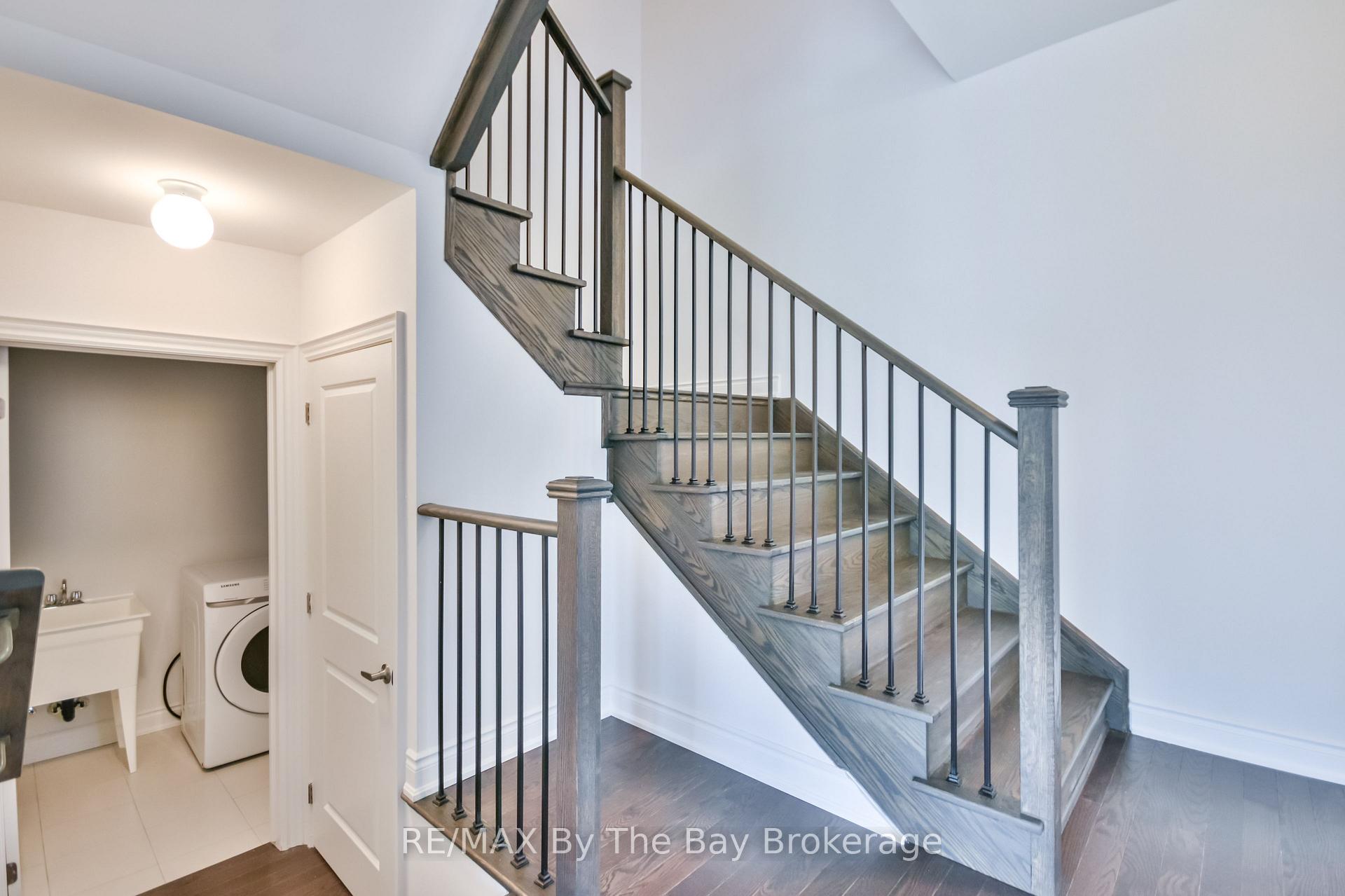 Photo 22 of 4 Misty Ridge Road, Wasaga Beach — HOMEH