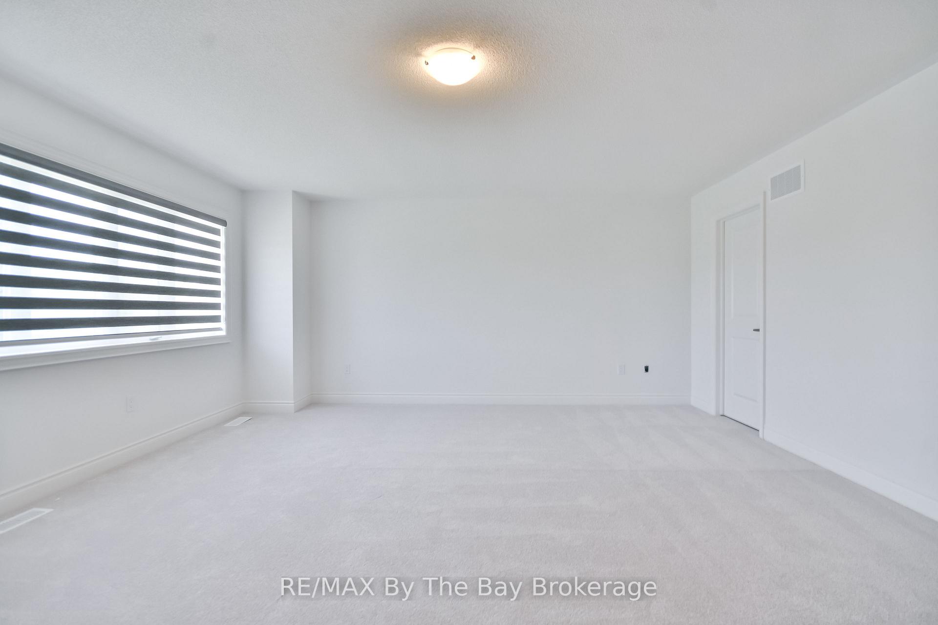 Photo 24 of 4 Misty Ridge Road, Wasaga Beach — HOMEH