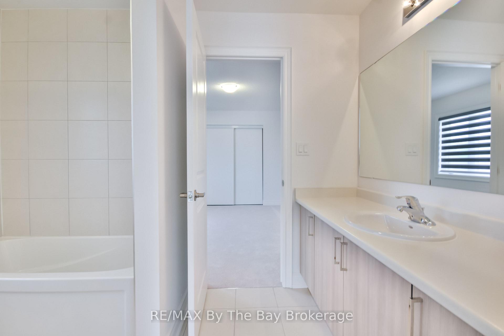 Photo 32 of 4 Misty Ridge Road, Wasaga Beach — HOMEH