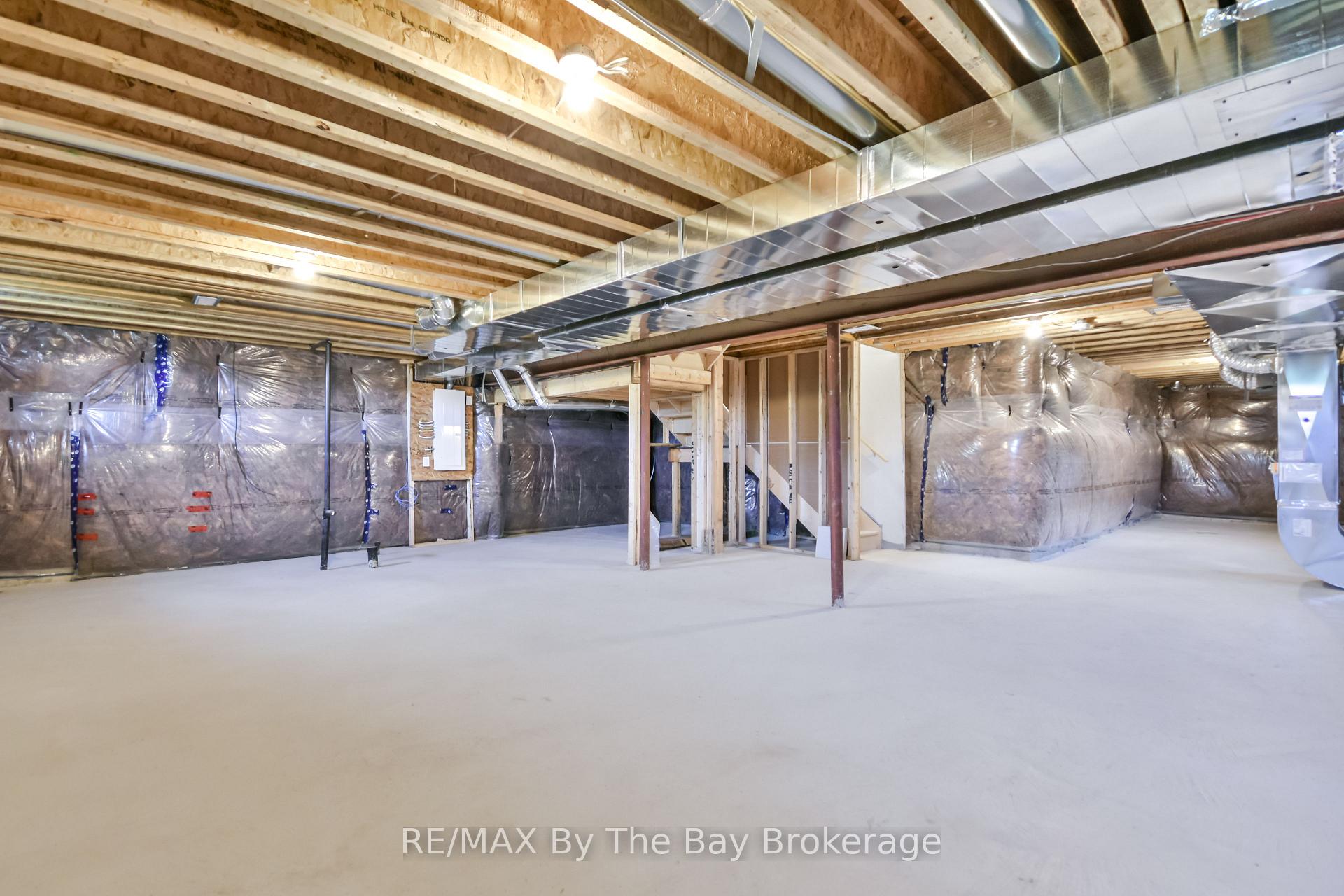 Photo 45 of 4 Misty Ridge Road, Wasaga Beach — HOMEH