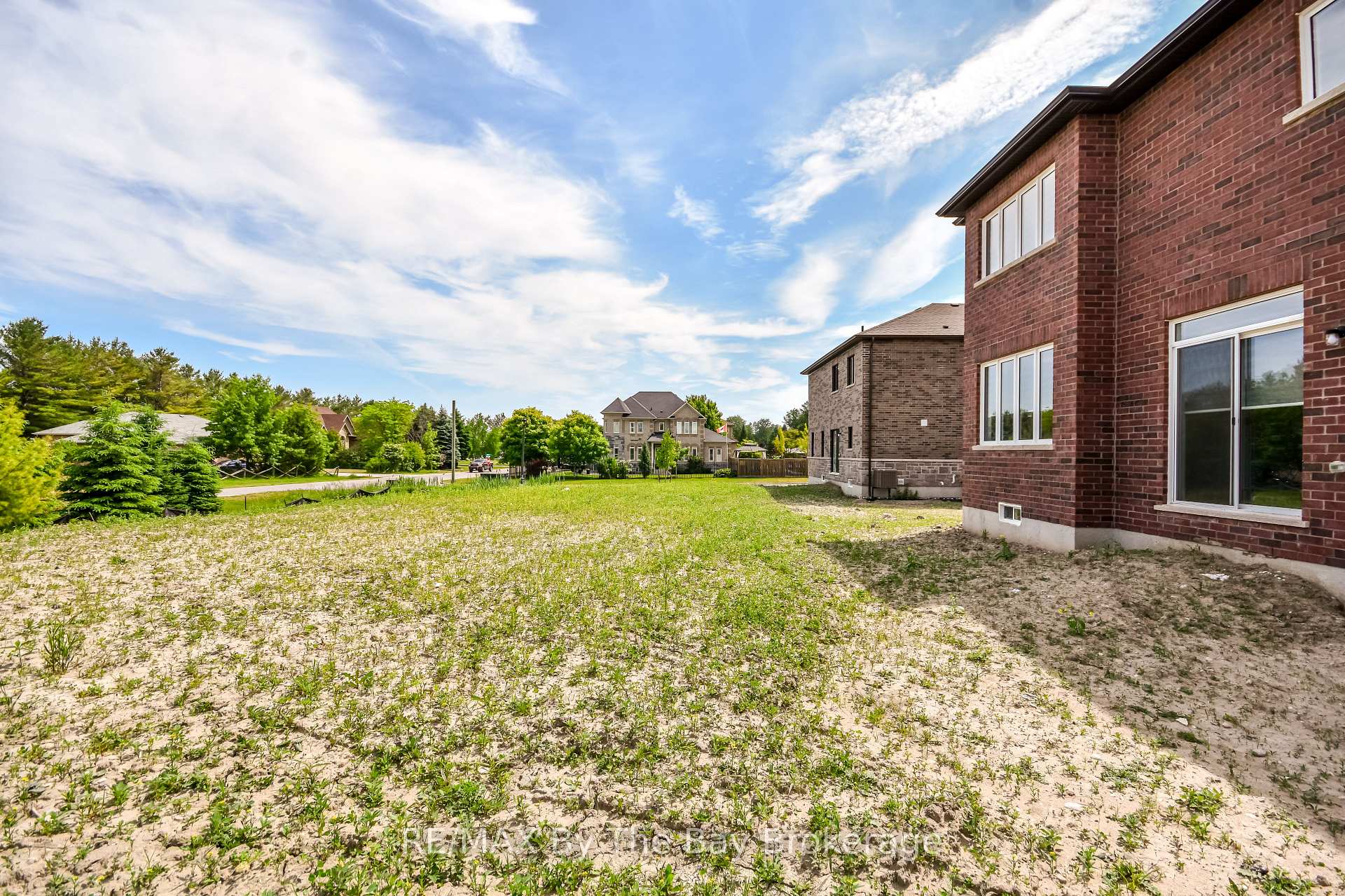 Photo 46 of 4 Misty Ridge Road, Wasaga Beach — HOMEH