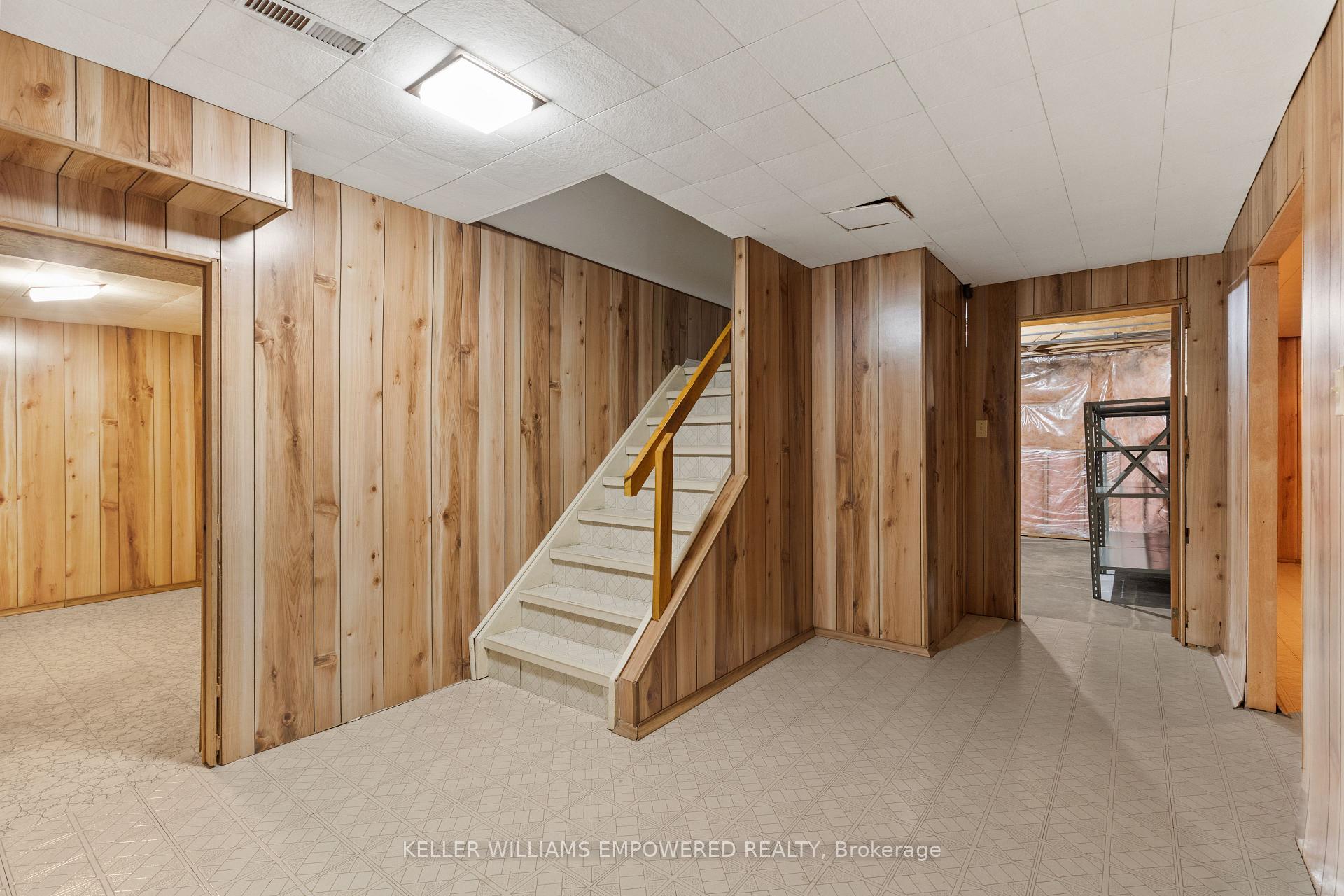 Photo 25 of 53 Anthony Lane, Vaughan, Glen Shields — HOMEH