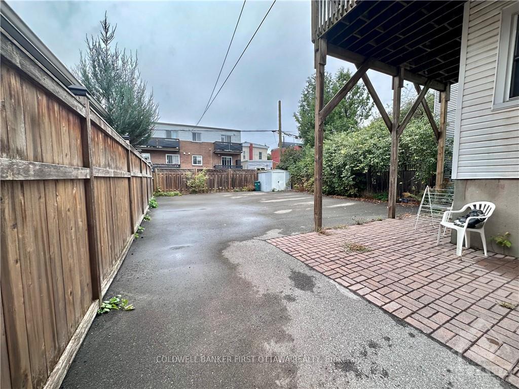 Photo 12 of 208 Cambridge Street N, Ottawa, West Centre Town — HOMEH