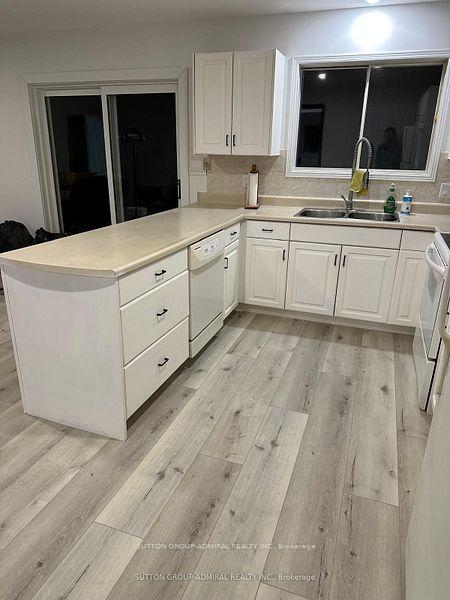 Photo 12 of 148 Melrose Avenue, Wasaga Beach — HOMEH