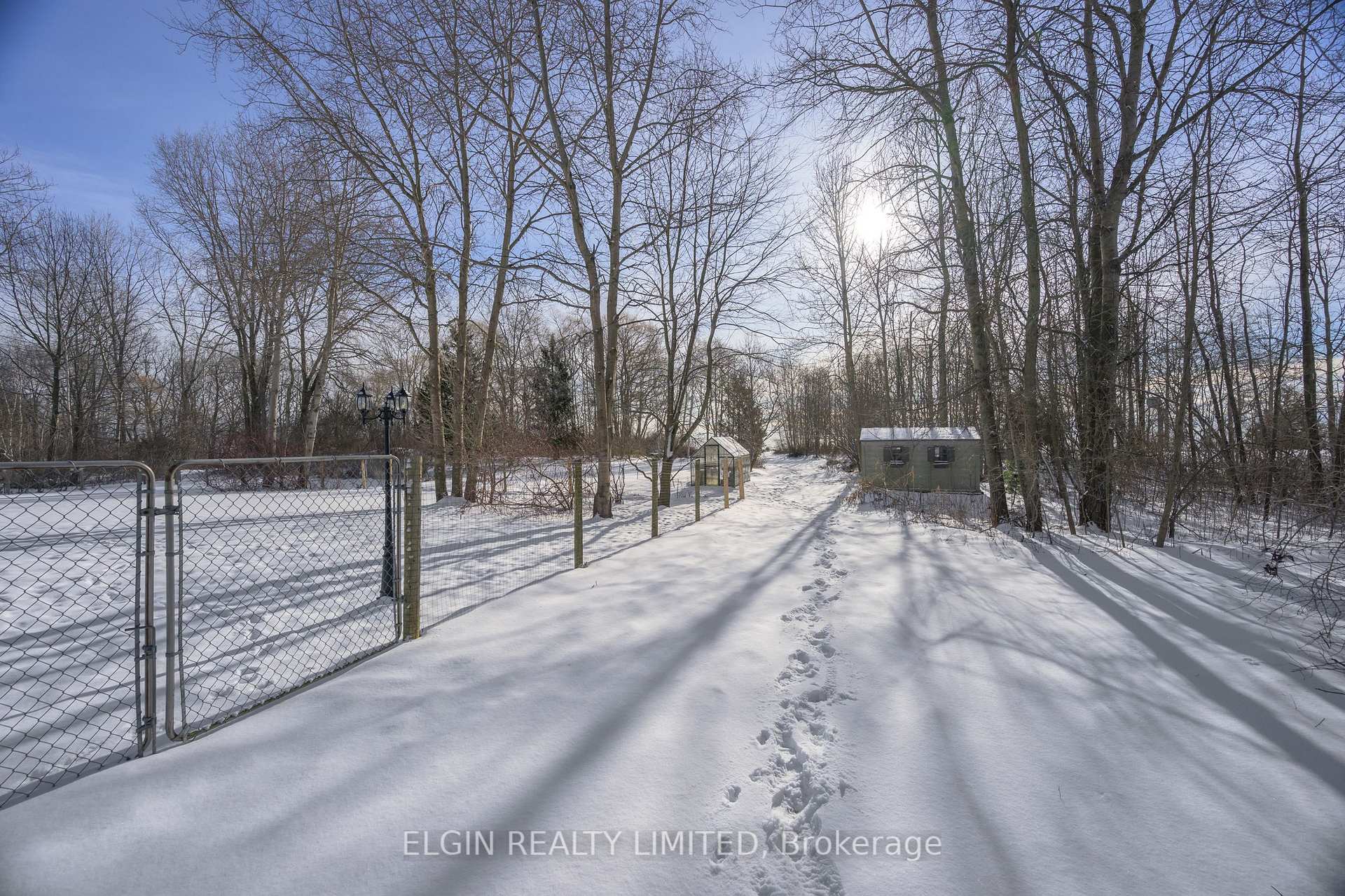 Photo 34 of 25129 Gray Line Rr2, West Elgin, Eagle — HOMEH
