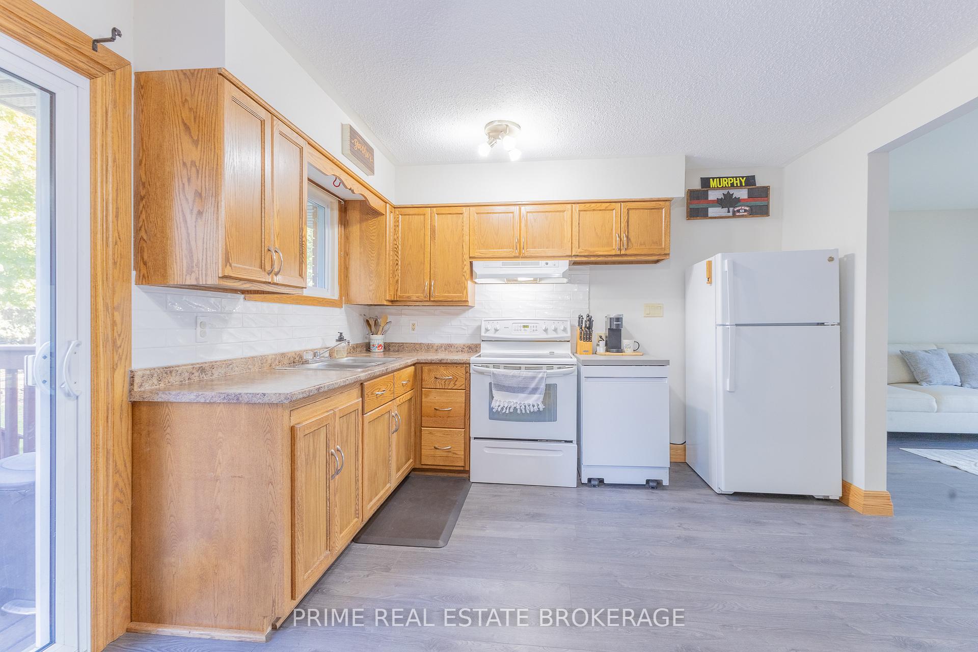 Photo 10 of 56400 Heritage Line, Bayham, Straffordville — HOMEH