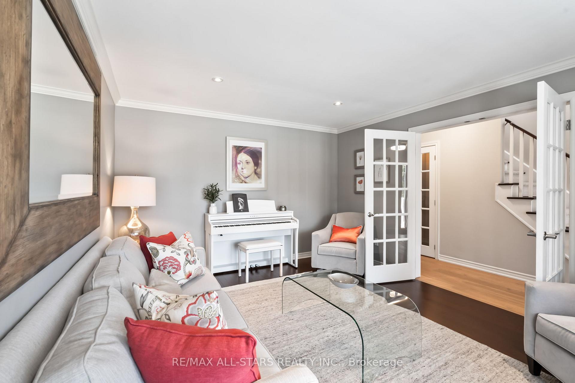 Photo 13 of 13 Harman Court, Uxbridge — HOMEH