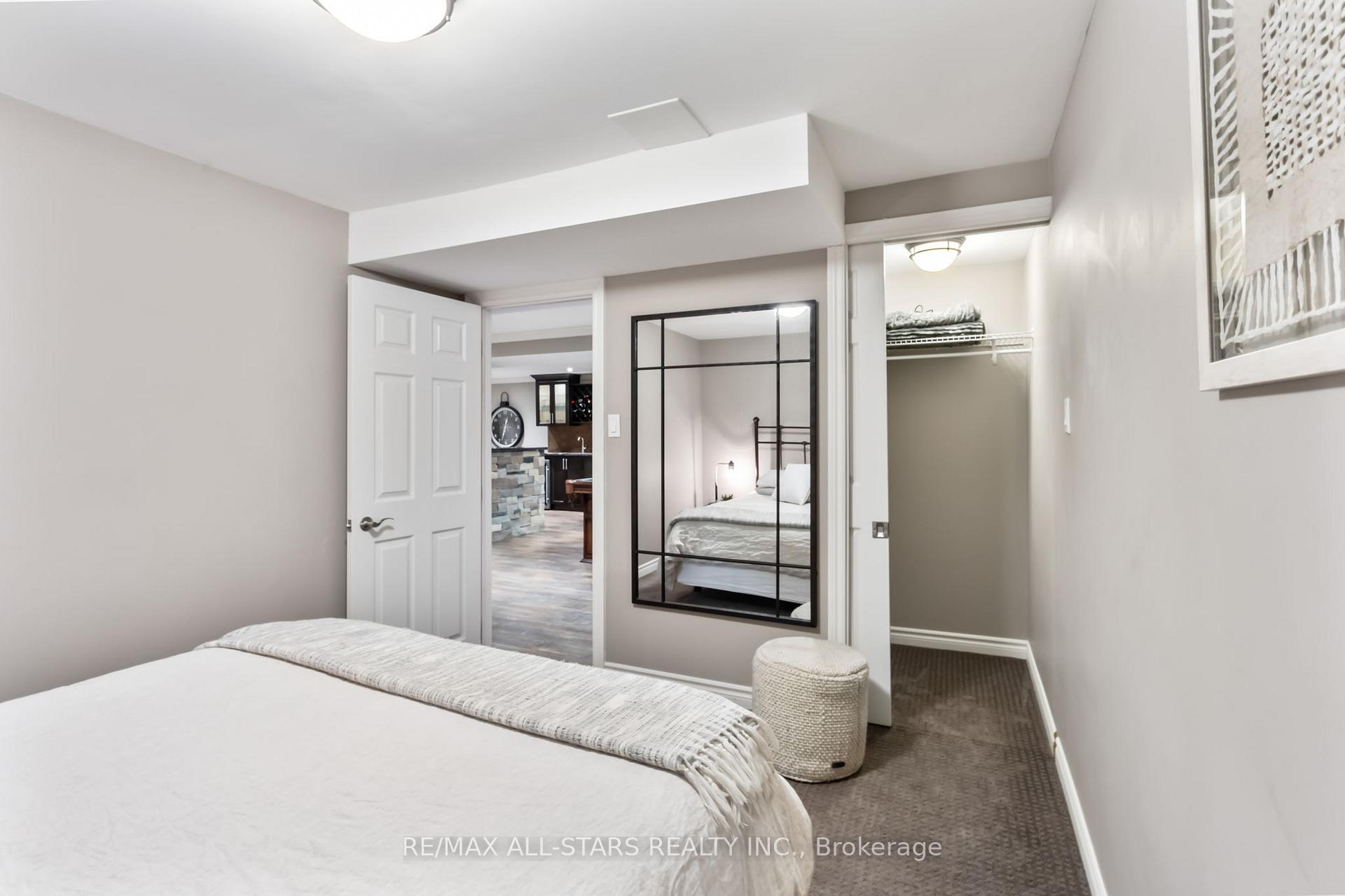 Photo 34 of 13 Harman Court, Uxbridge — HOMEH