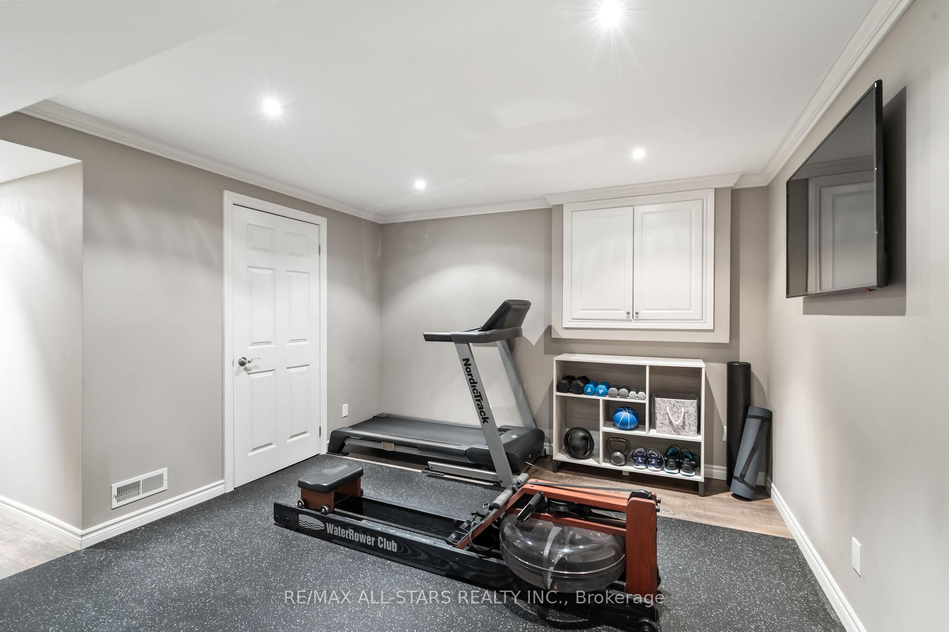 Photo 36 of 13 Harman Court, Uxbridge — HOMEH