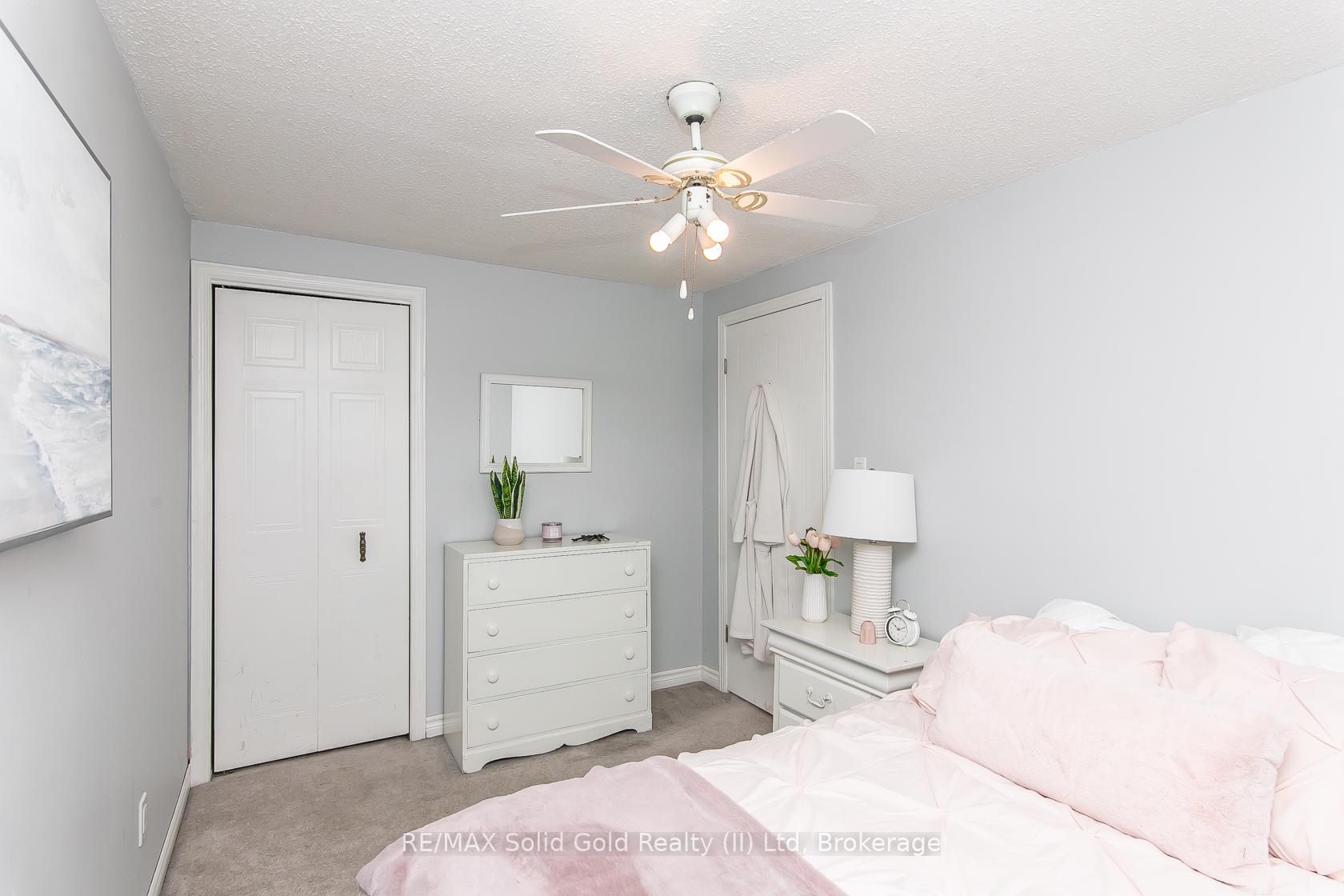 Photo 34 of 586 Drummerhill Crescent, Waterloo — HOMEH