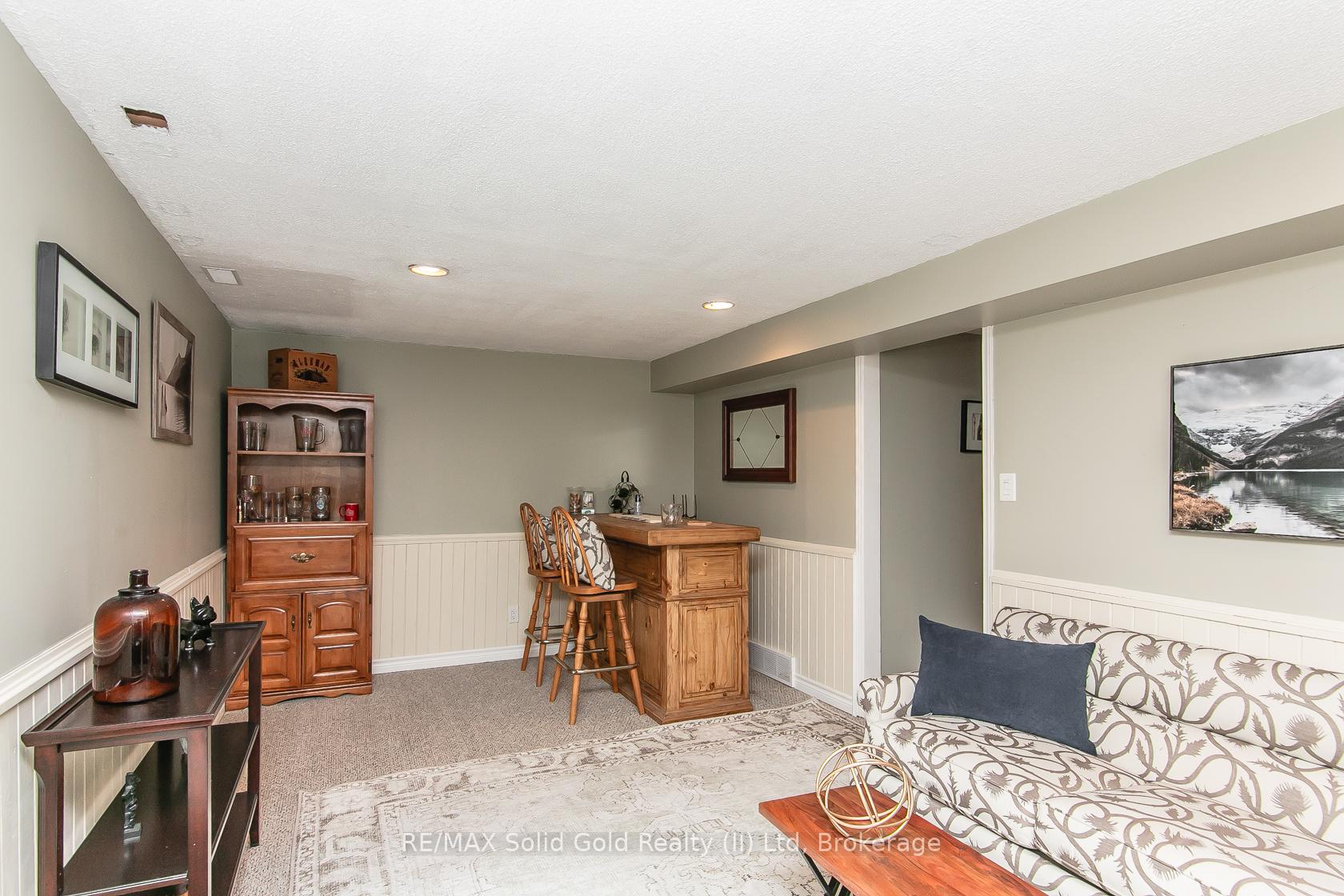 Photo 41 of 586 Drummerhill Crescent, Waterloo — HOMEH