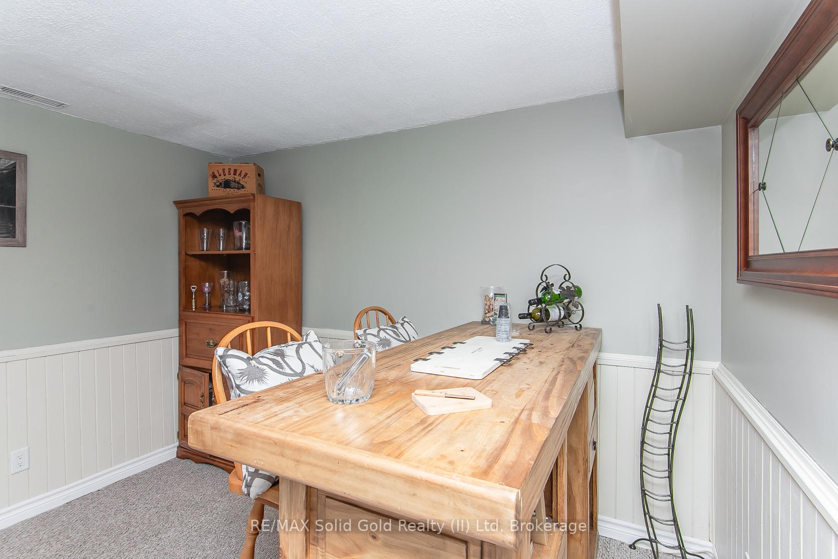 Photo 44 of 586 Drummerhill Crescent, Waterloo — HOMEH